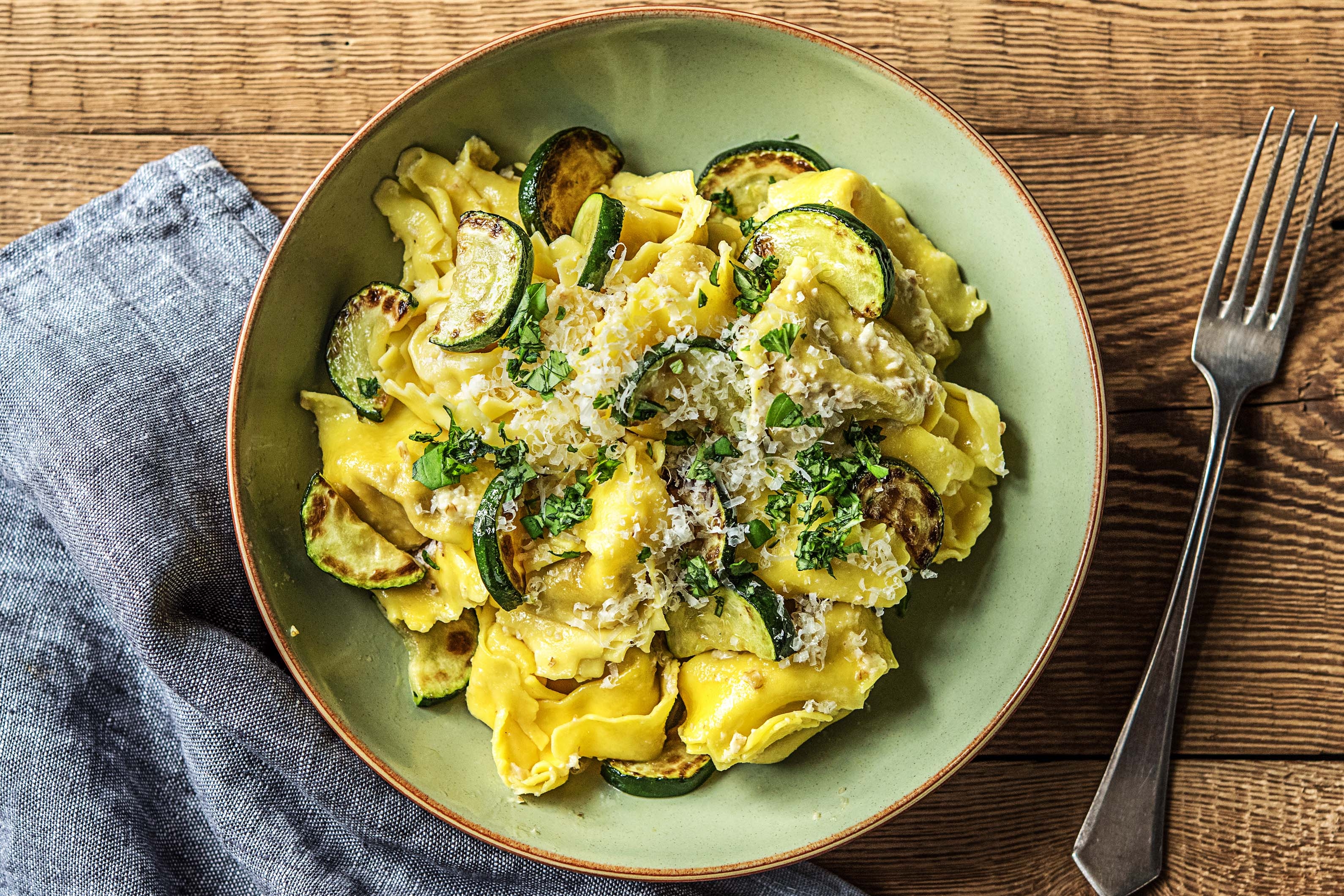 Basilikum-Pasta-Taschen