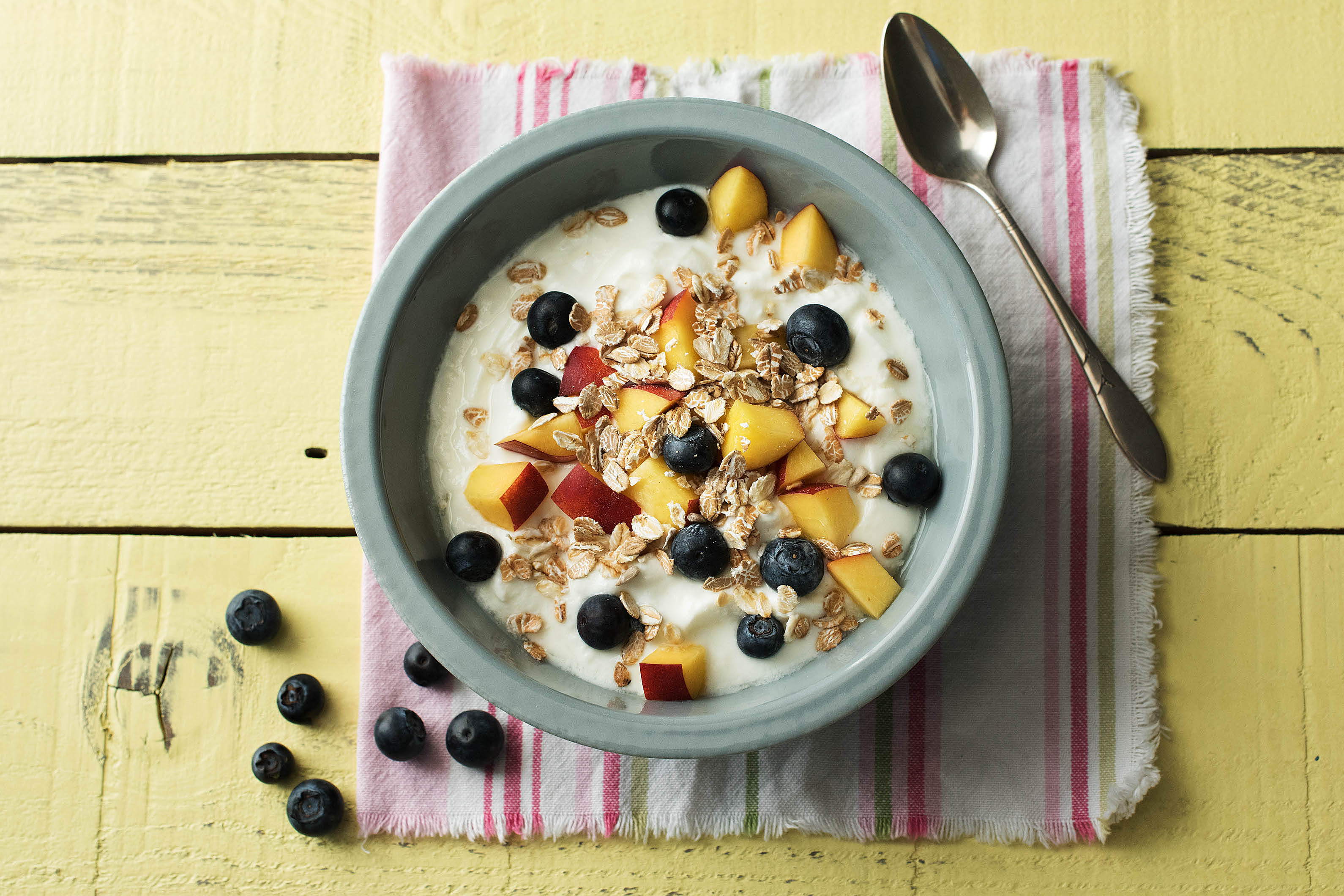 Yaourt entier aux myrtilles