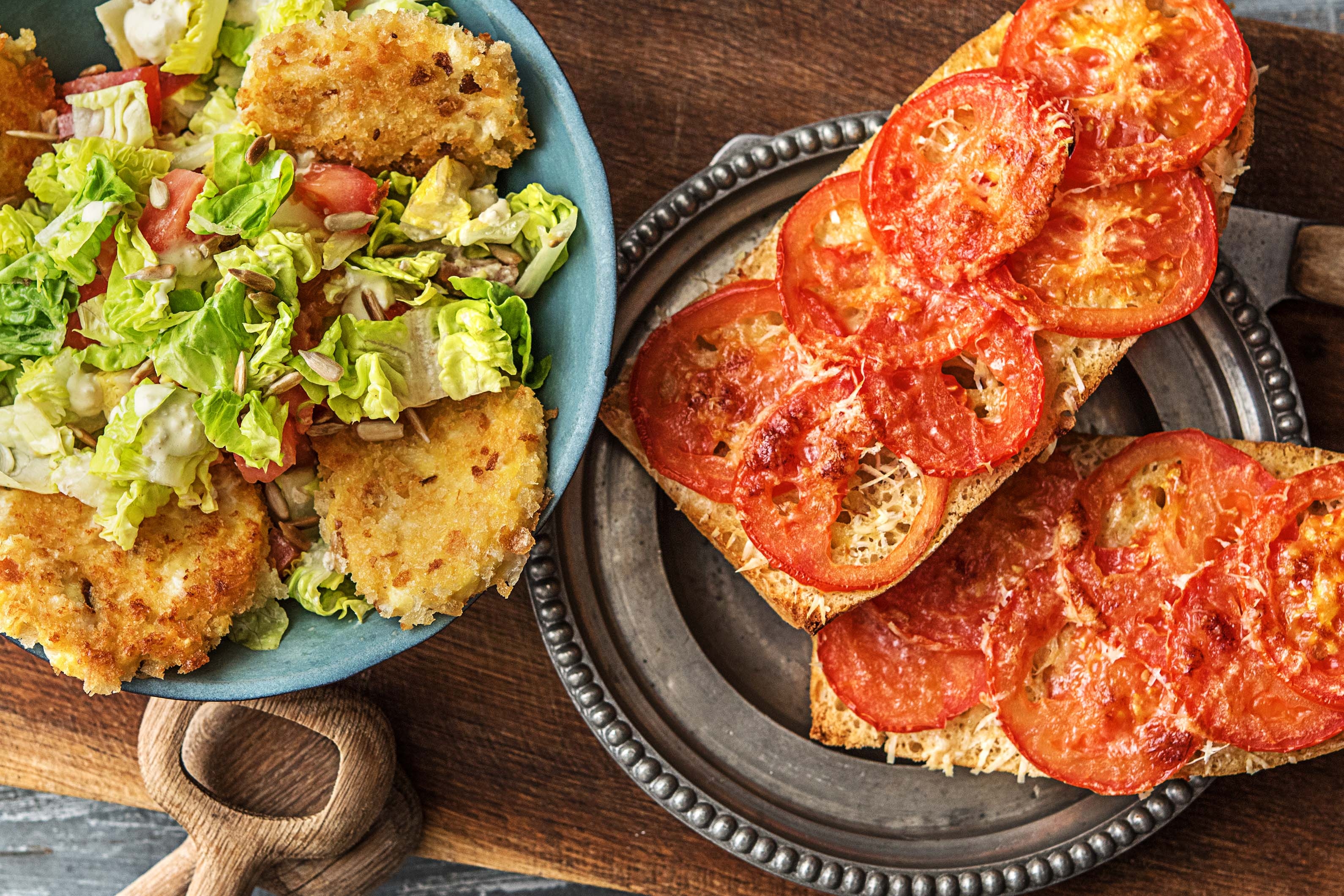 Mozzarella-Taler mit Tomaten-Ciabatta