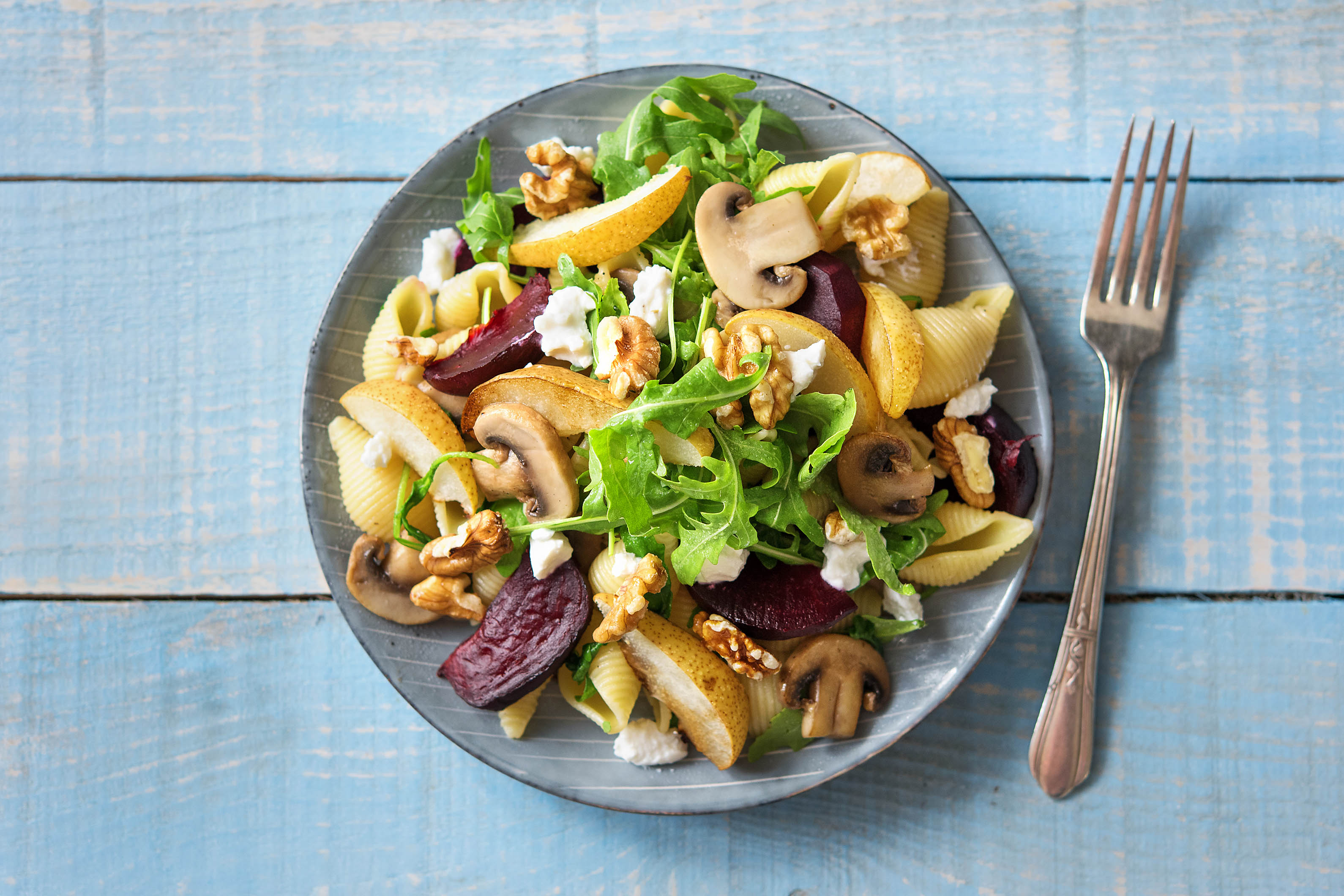 Conchiglie aux betteraves rouges et au chèvre