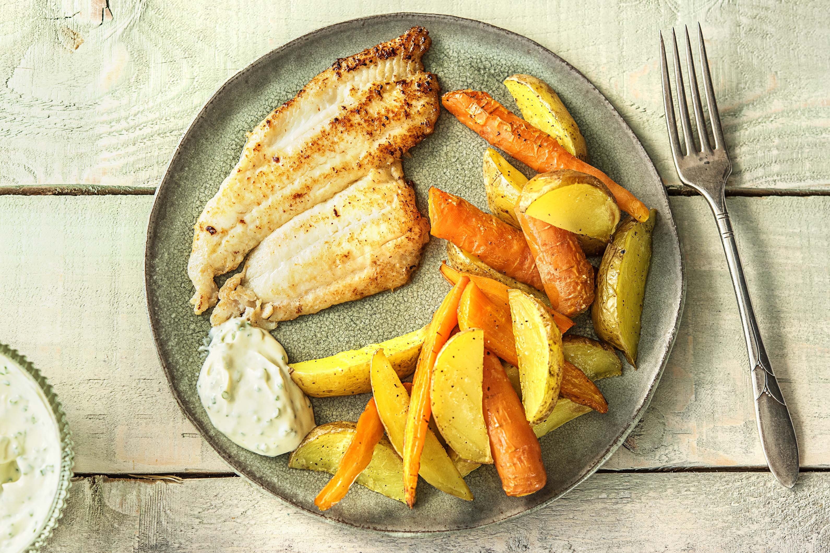 Gebakken scholfilet met bieslooksaus