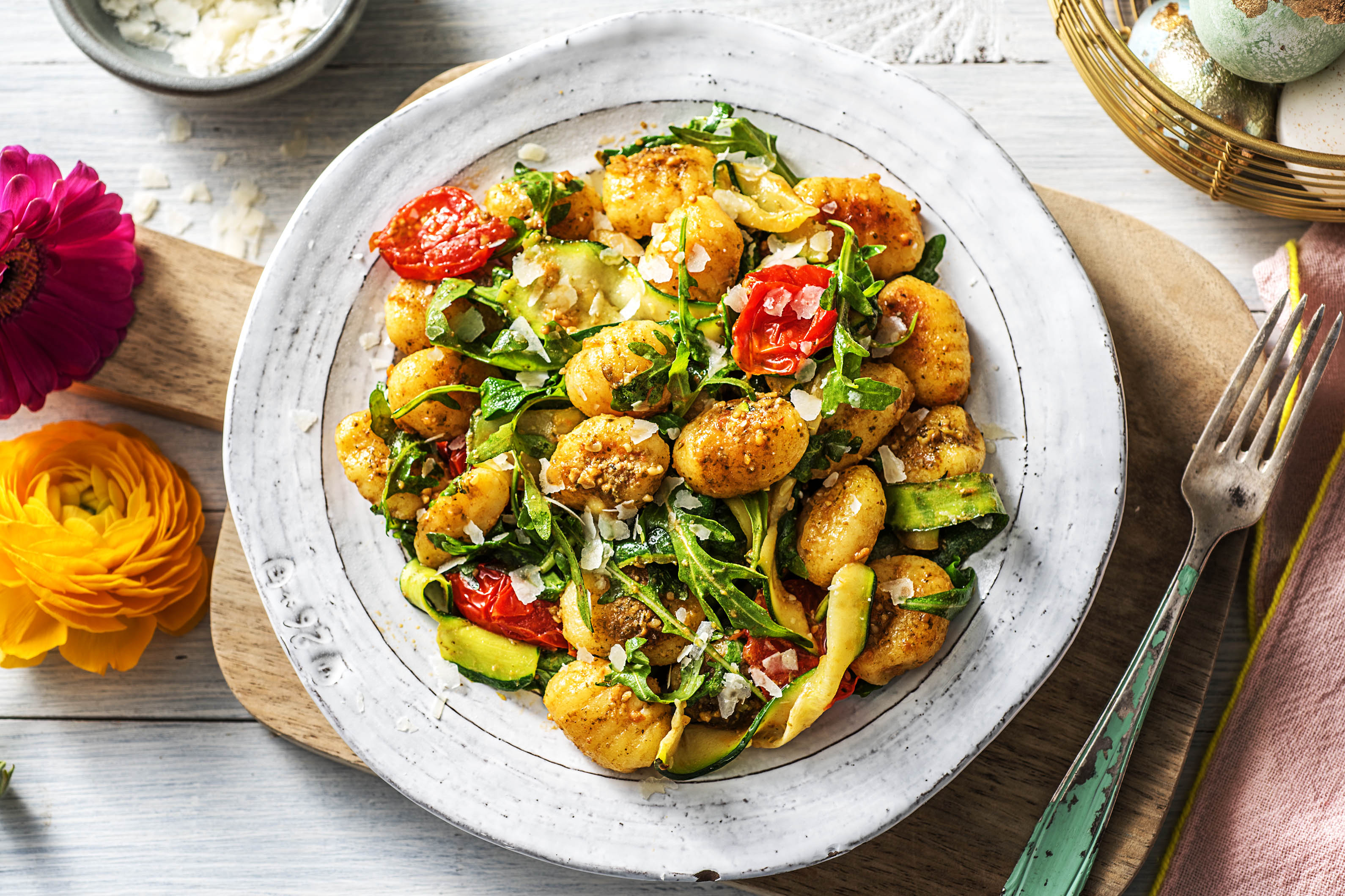 Gebakken gnocchi met groene pesto