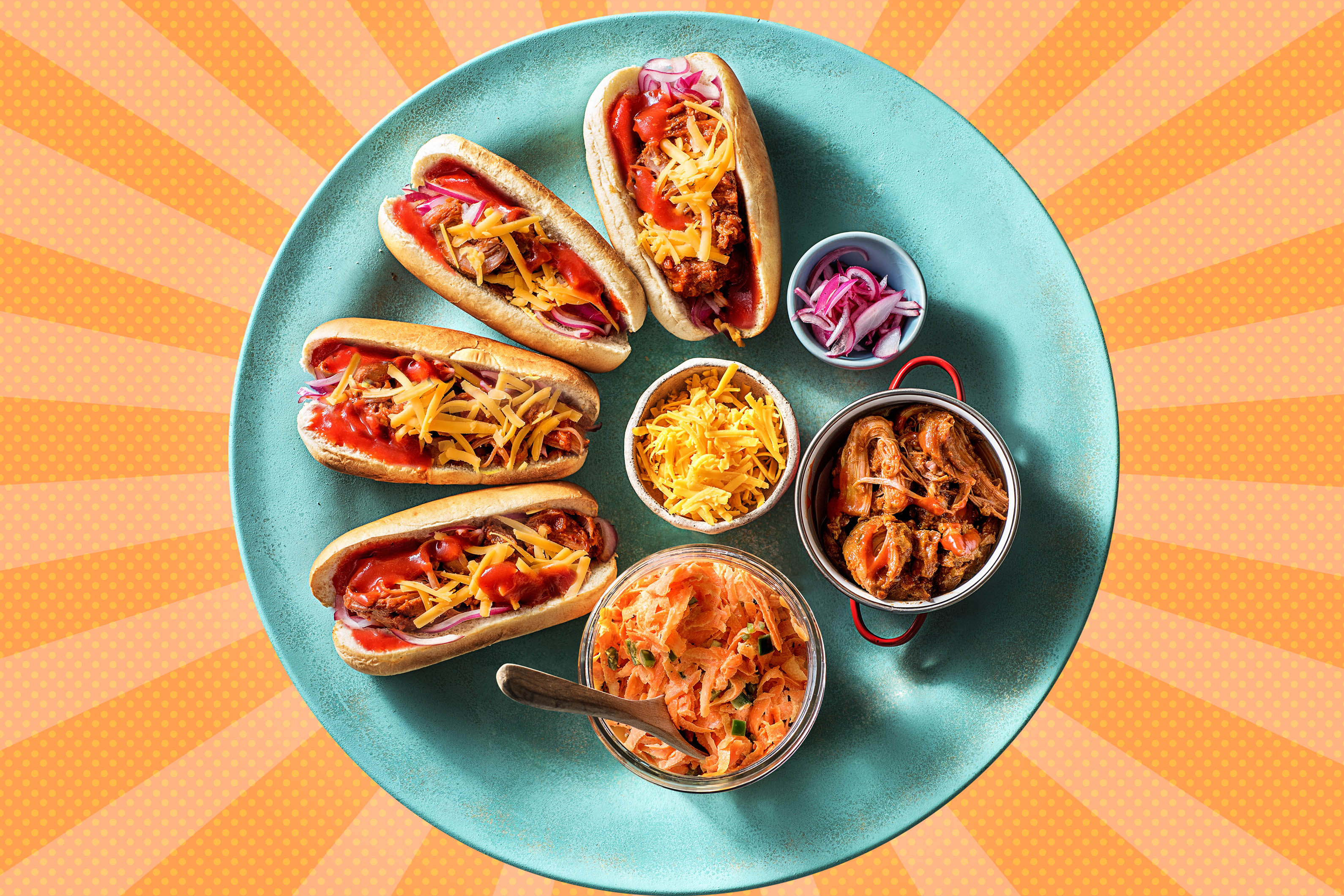 Pulled Pork Hot Dogs mit BBQ-Soße