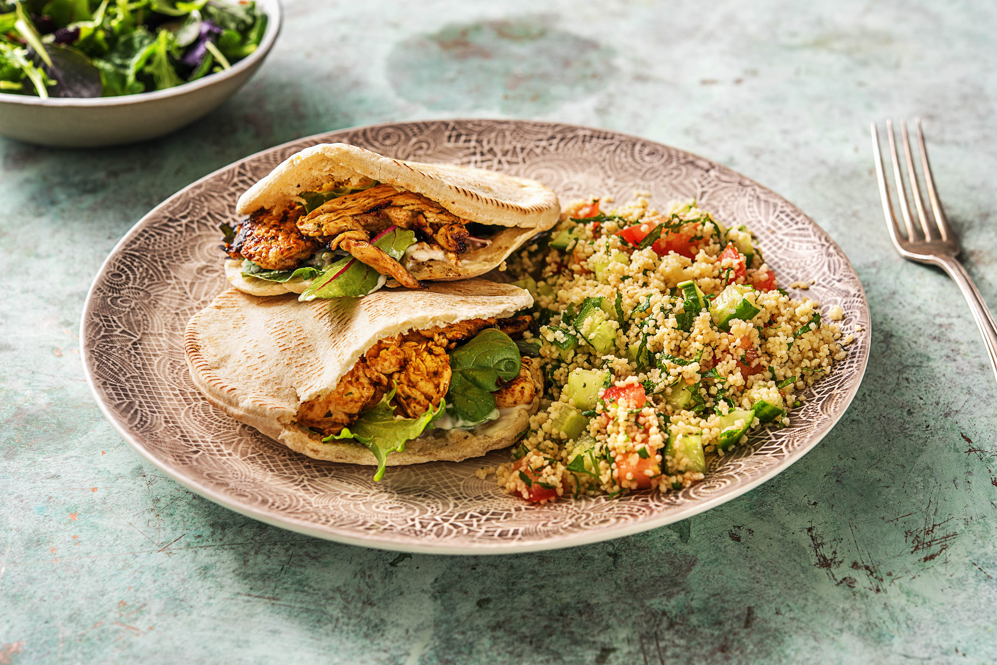 Shawarma de poulet et salade de semoule