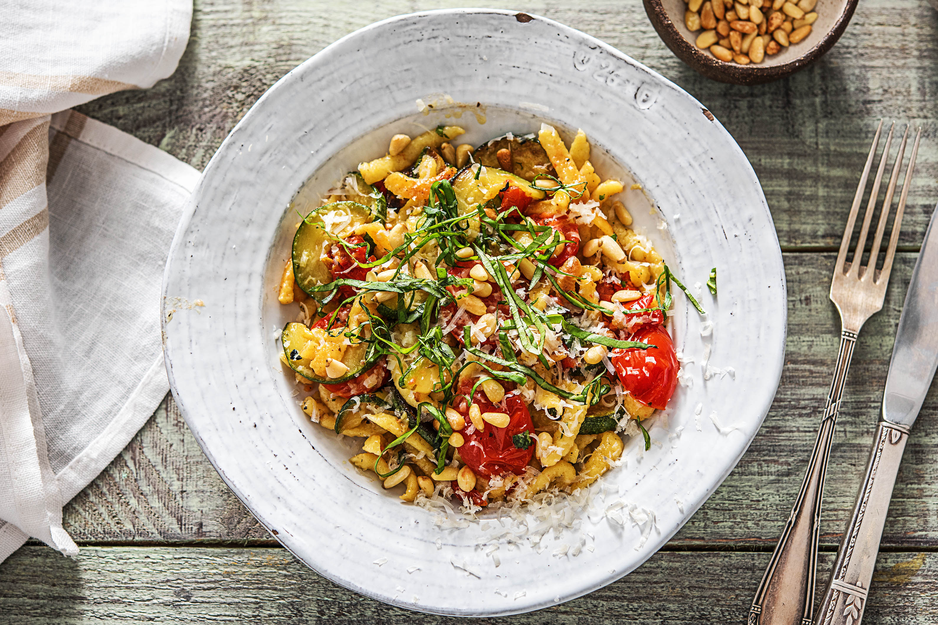 Goldbraun gebratene Spätzle