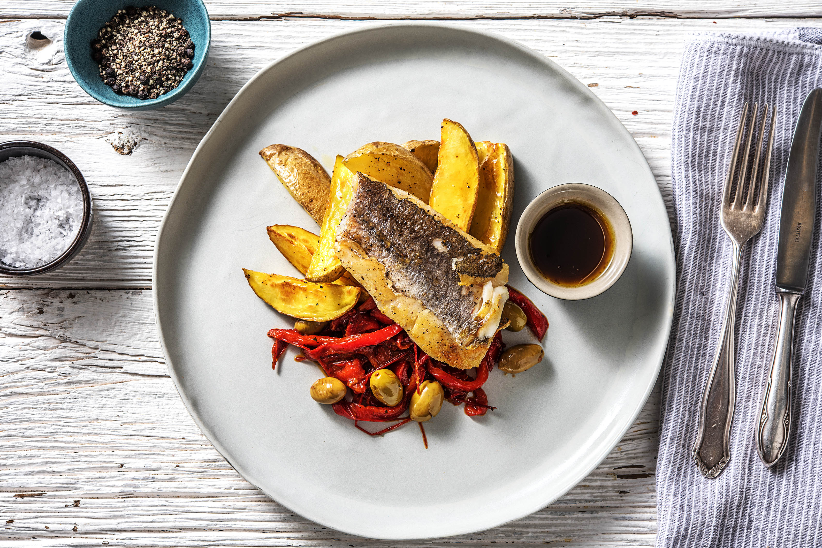 Filet de merlu et poivrons aigres-doux