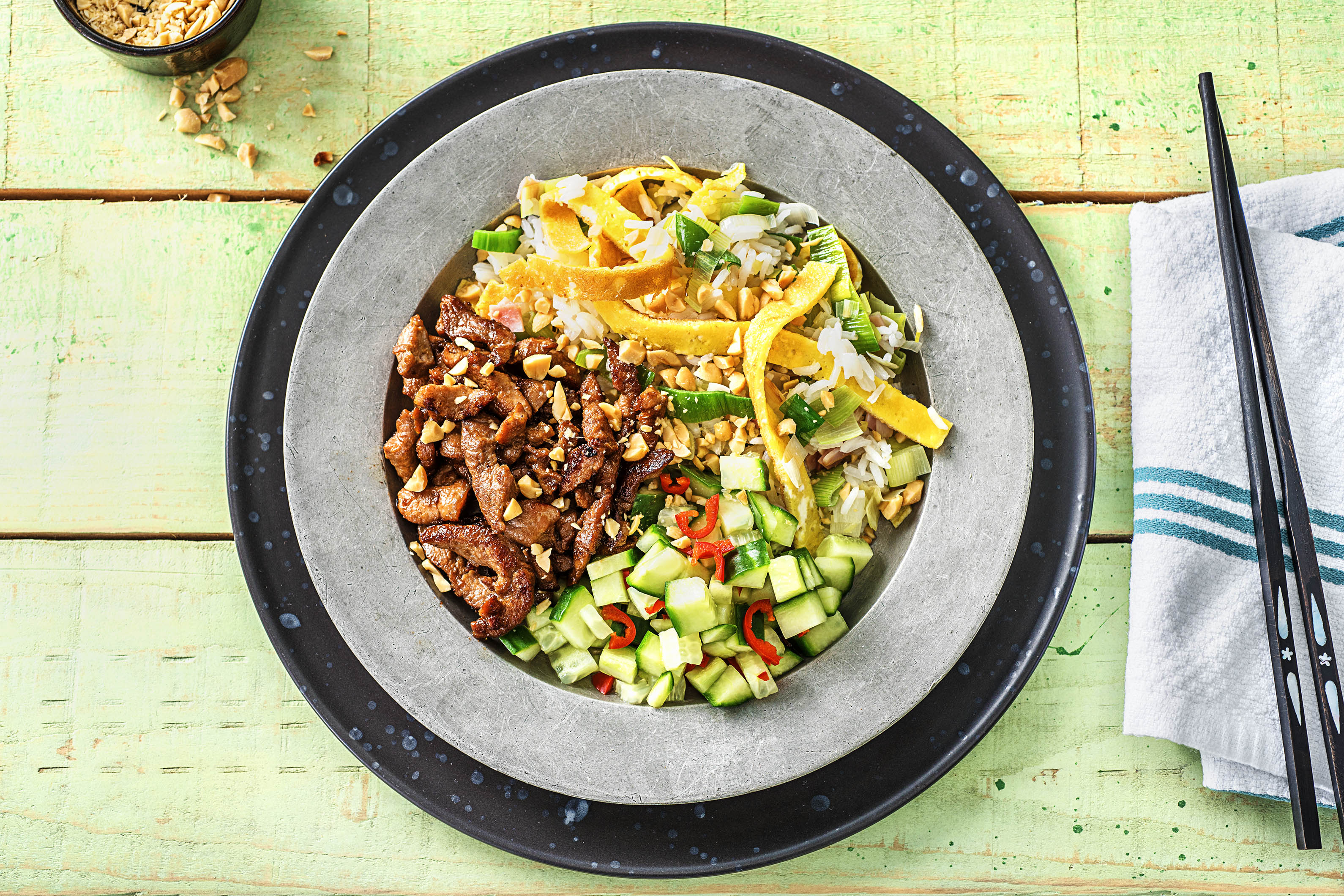 Riz sauté à la chinoise au porc mariné