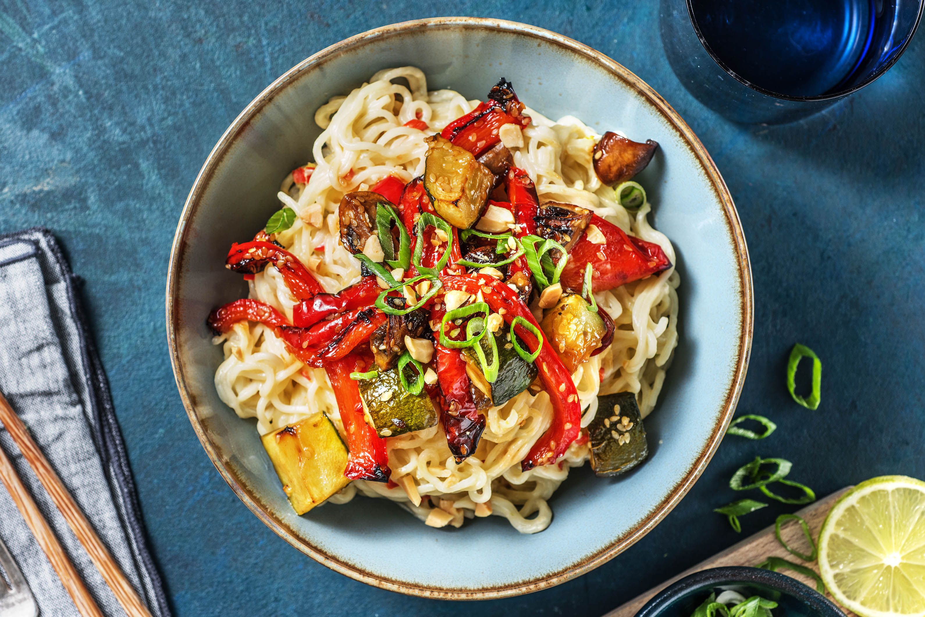 Mie Nudelpfanne mit Zitronengras