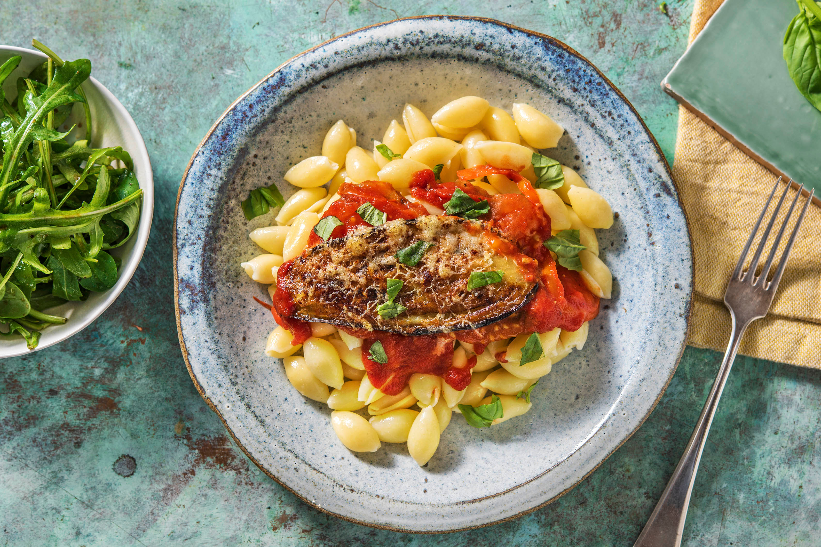 Aubergine uit de oven met verse conchiglie