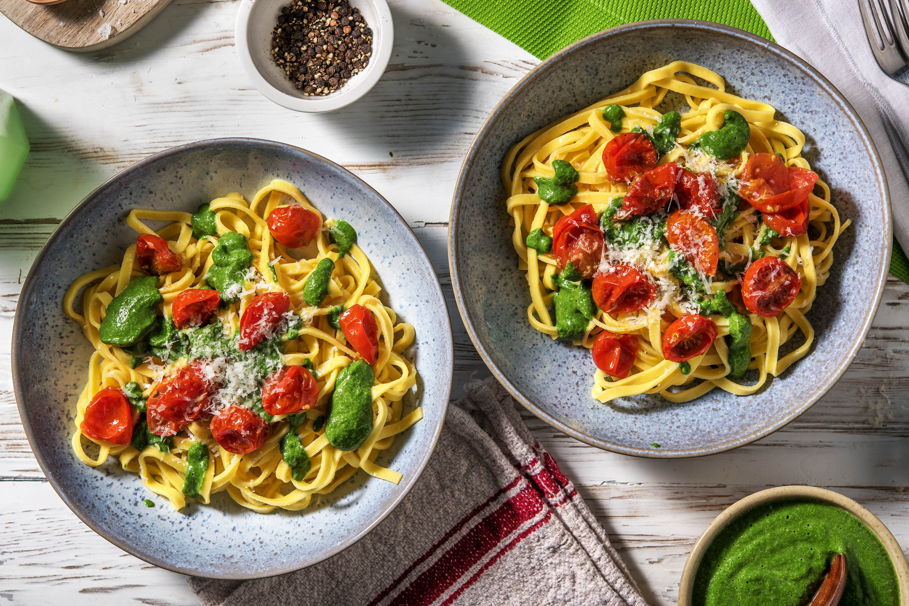 Tagliatelle fraîches et pesto d’épinards maison