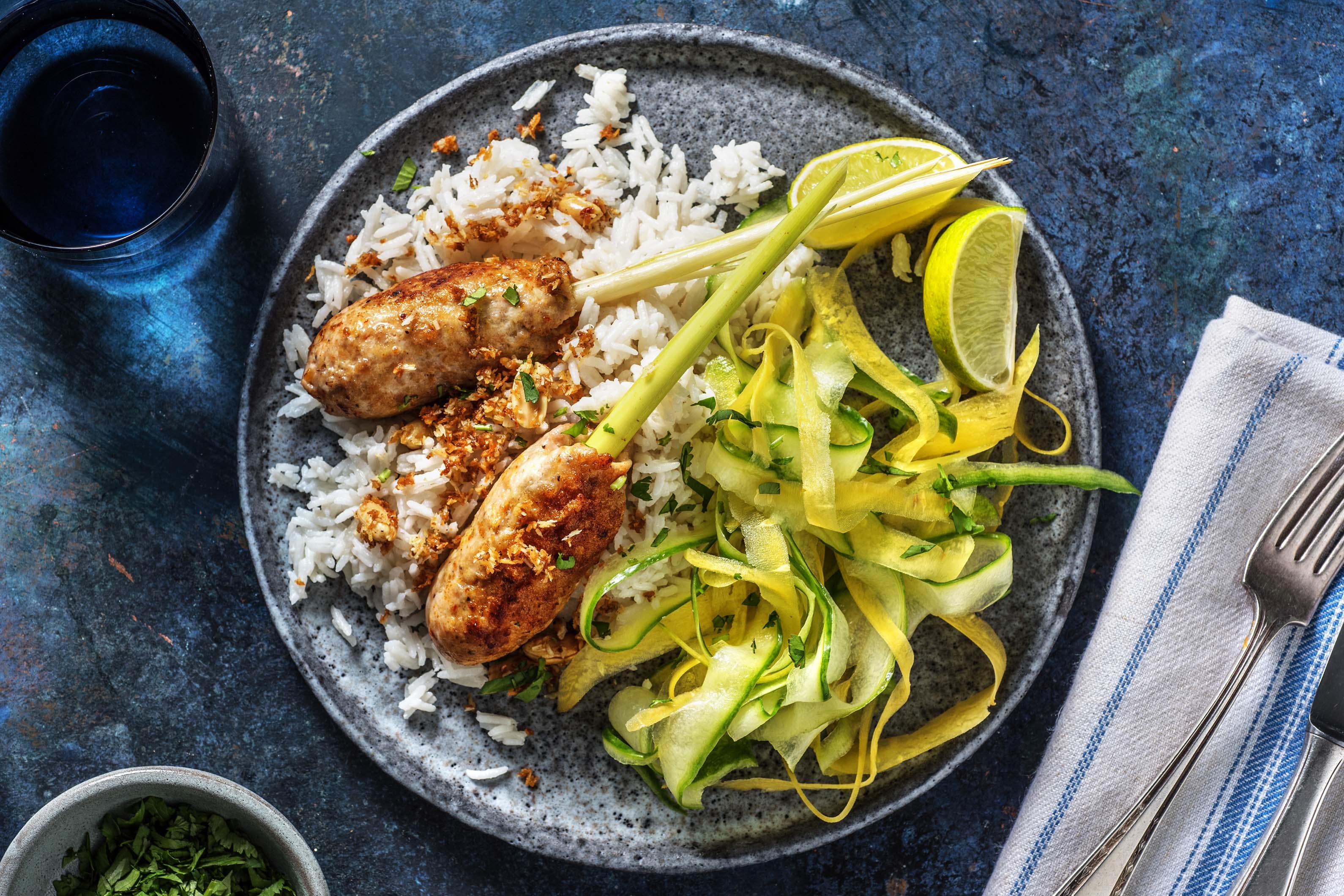 Brochettes de poulet et riz à la noix de coco
