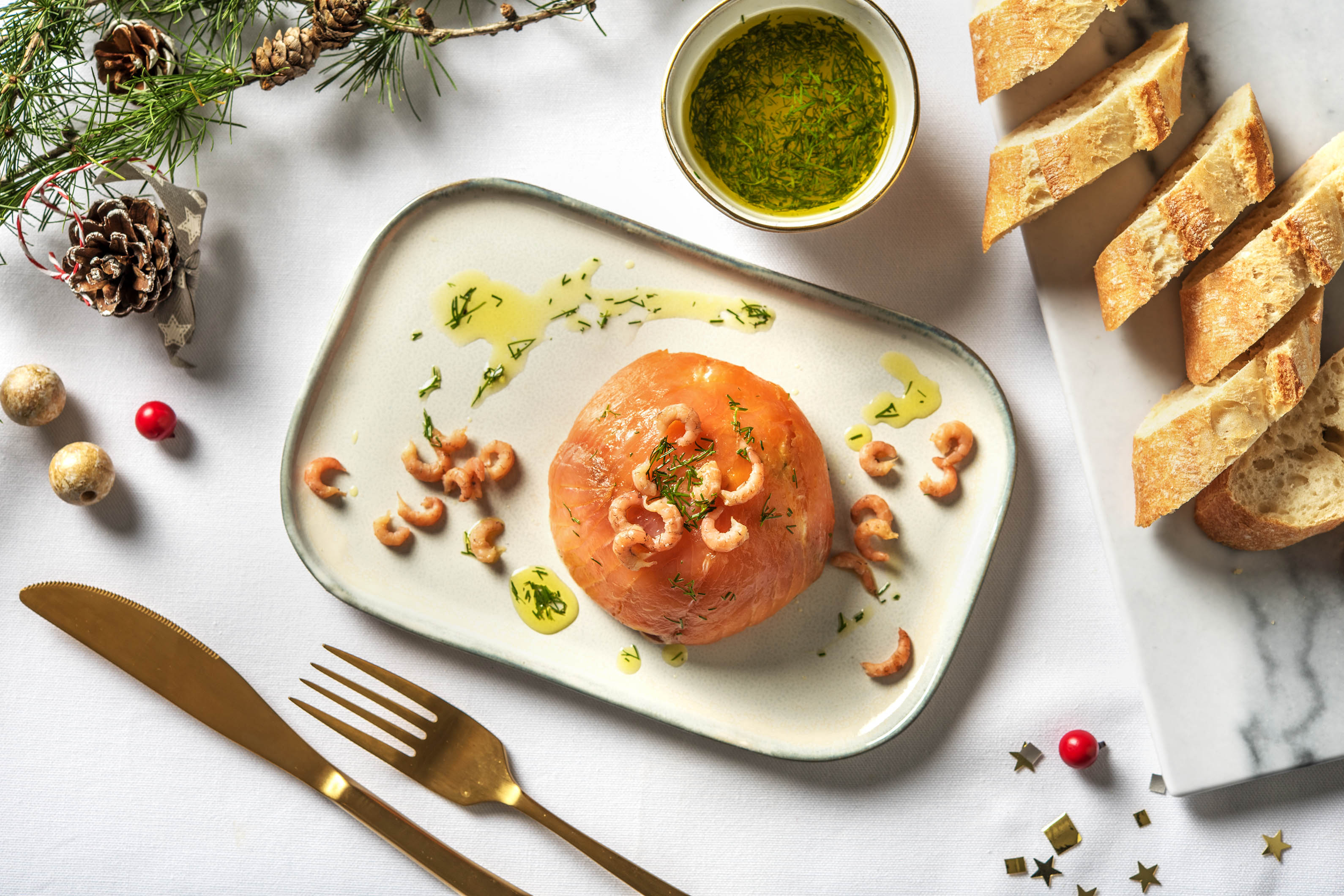 Frisse zalmbonbon met noordzeegarnalen
