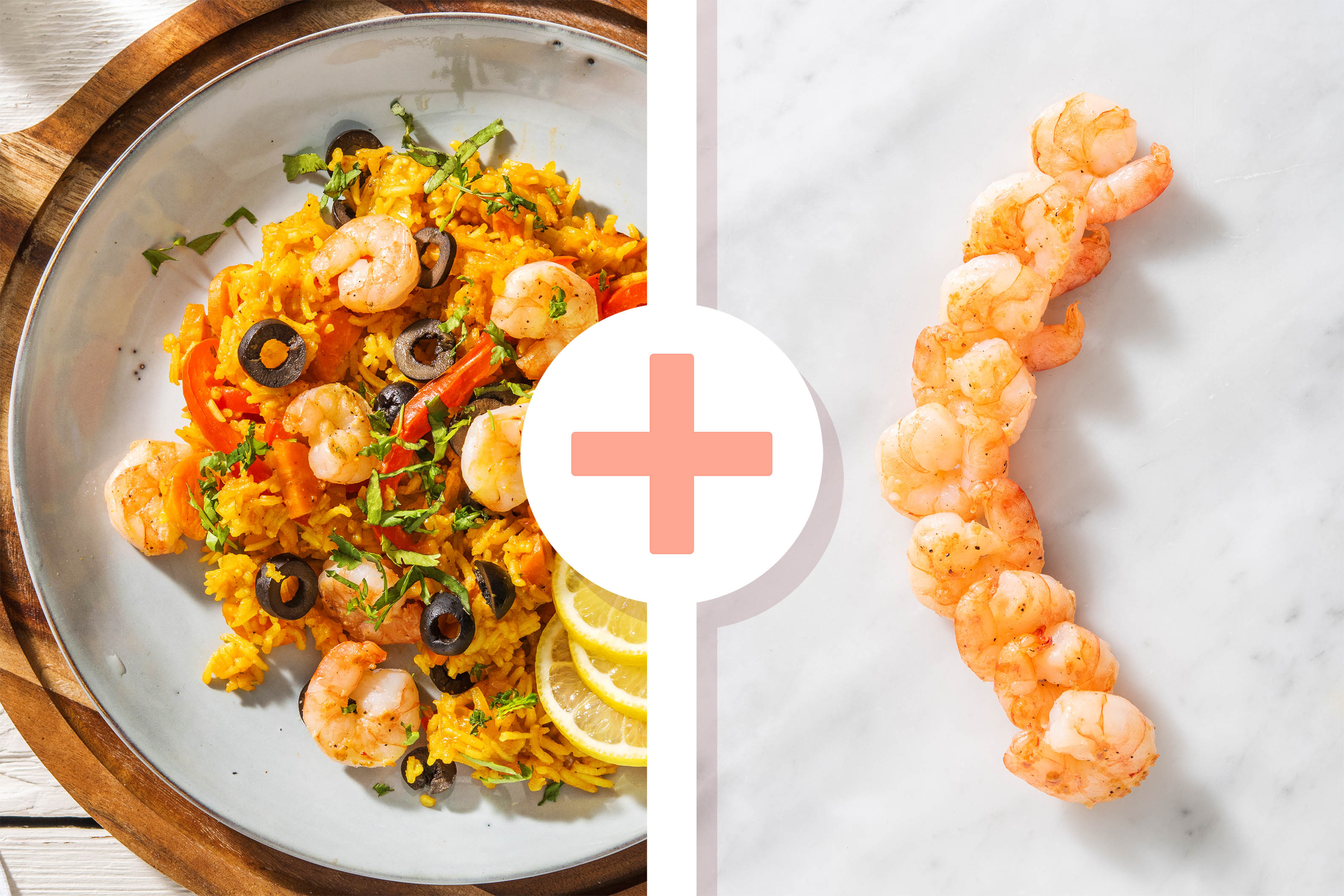 Plat de riz à l'espagnole avec des crevettes en extra