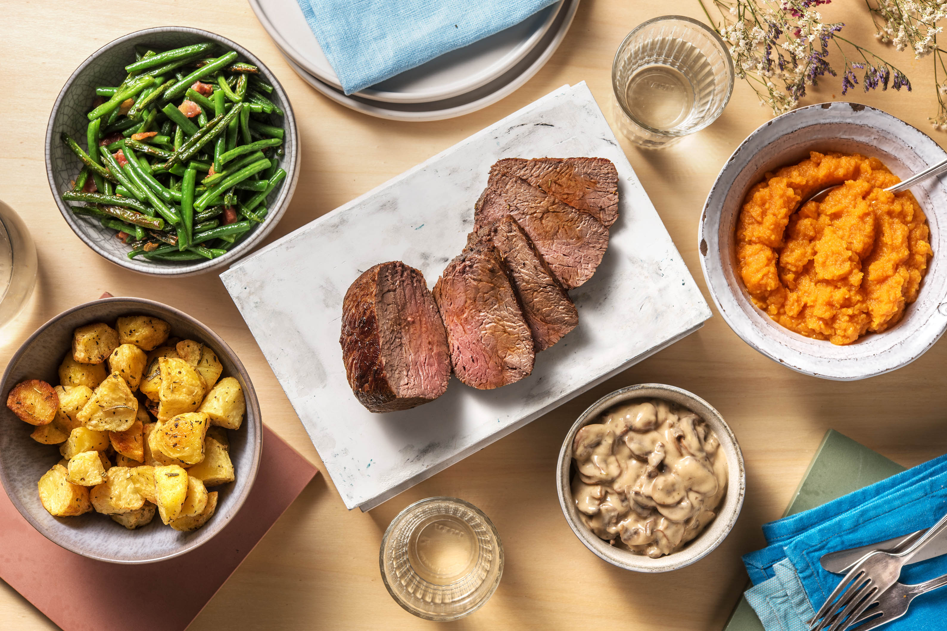 Contre-filet de bœuf et crème de champignons