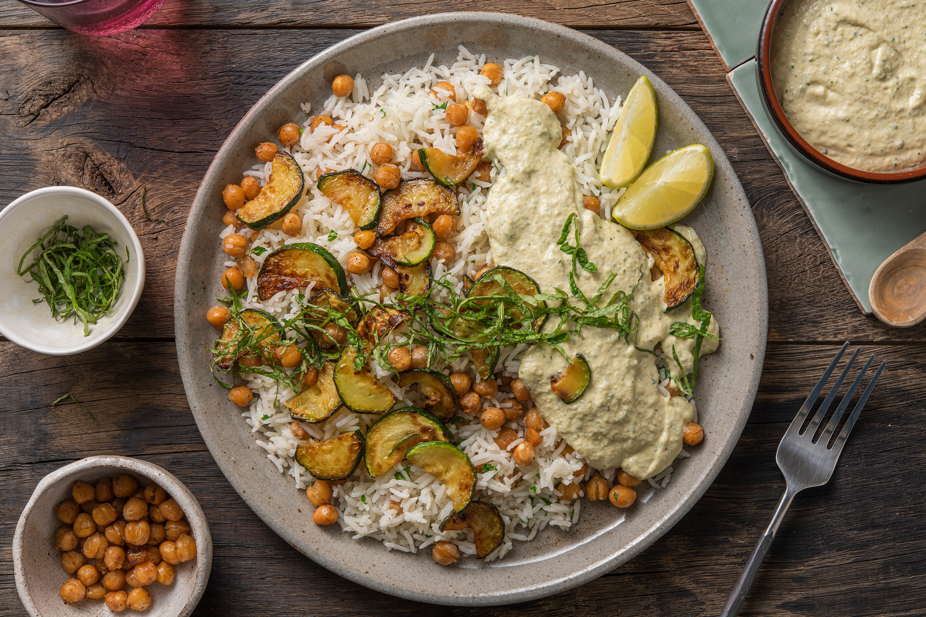 Dip de courgette et pois chiches grillés