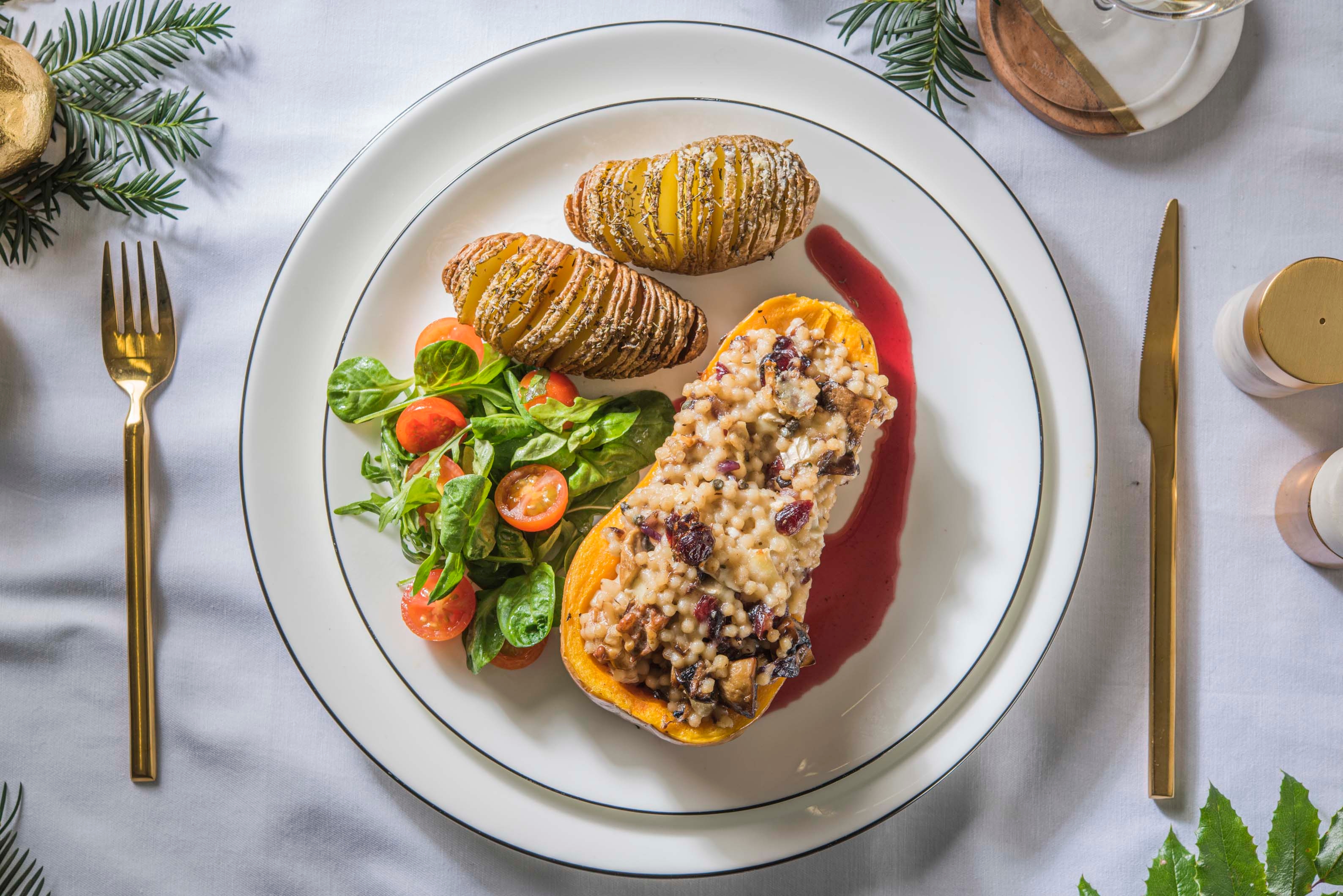 Courge butternut farcie au couscous perlé, au brie et aux noix