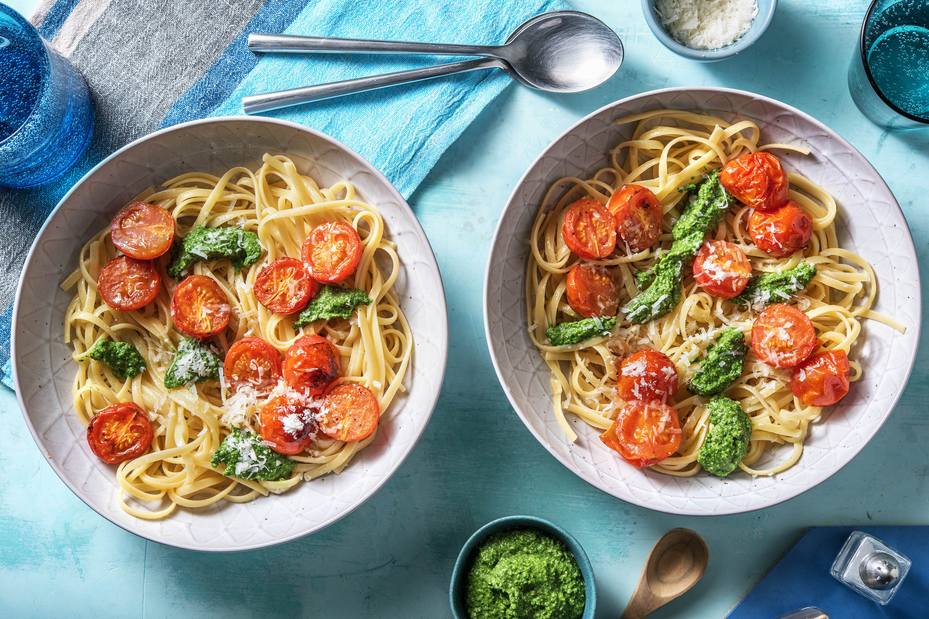 Linguine met zelfgemaakte spinaziepesto