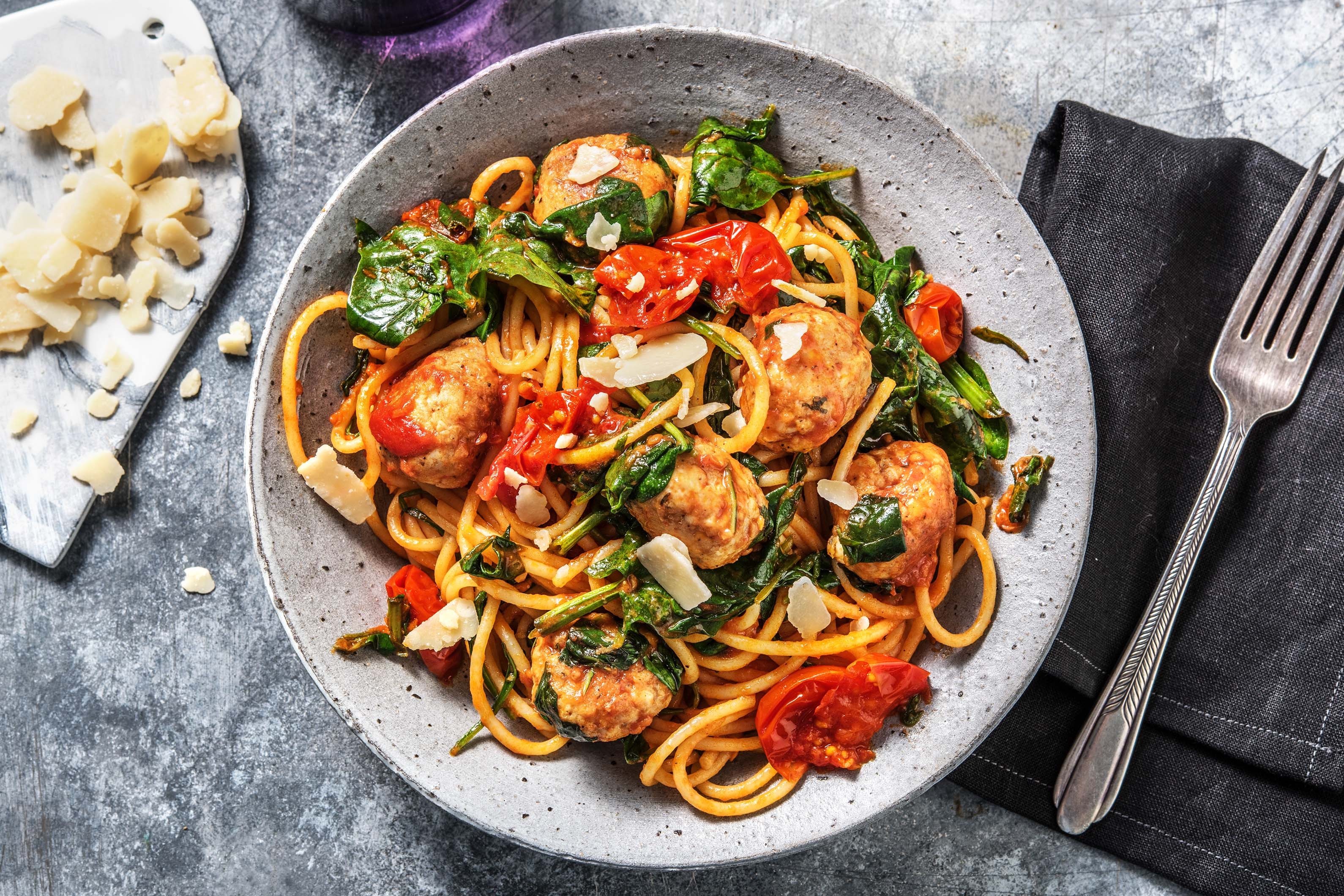 Spaghetti aux boulettes de poulet