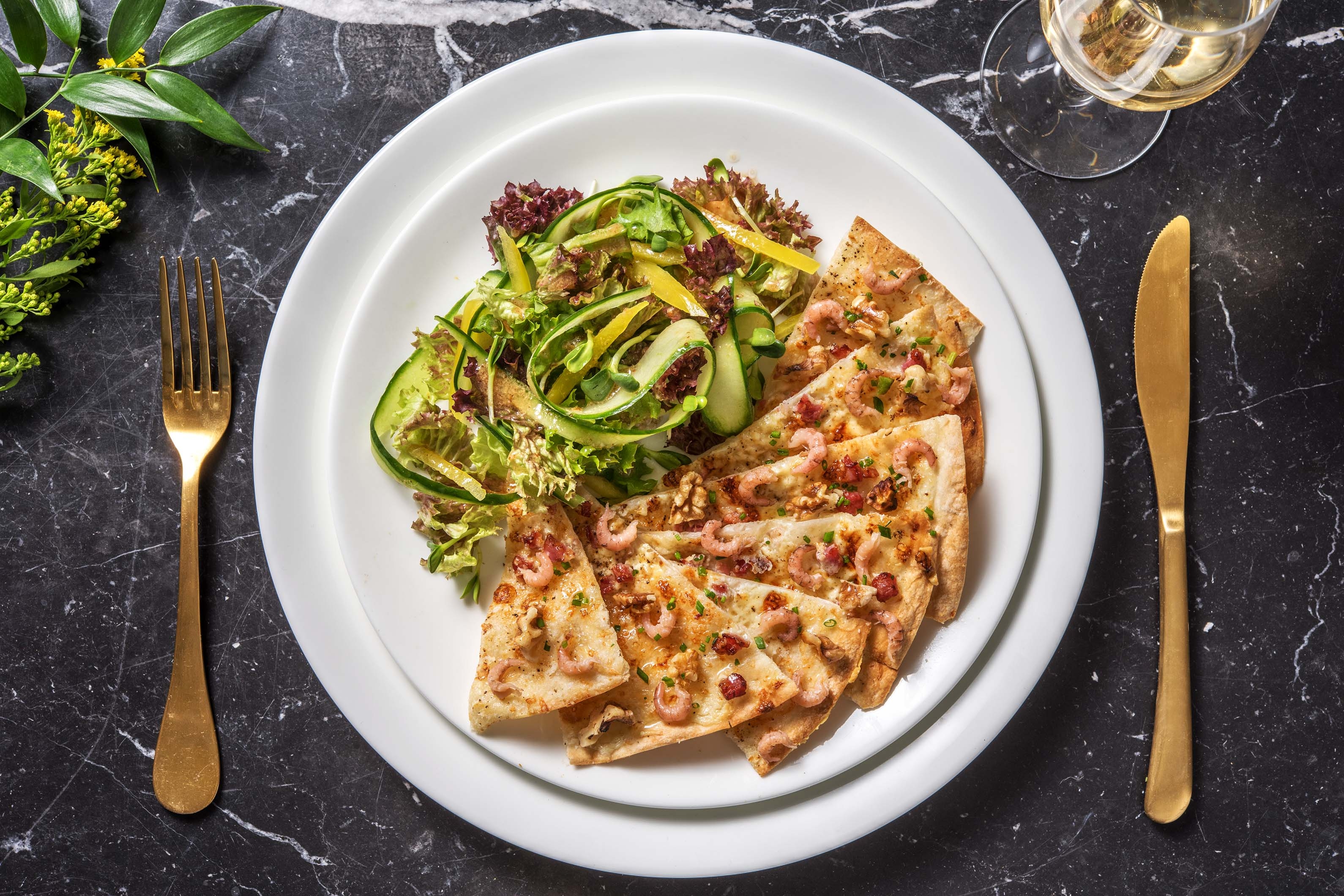 Flammekueche aux crevettes grises