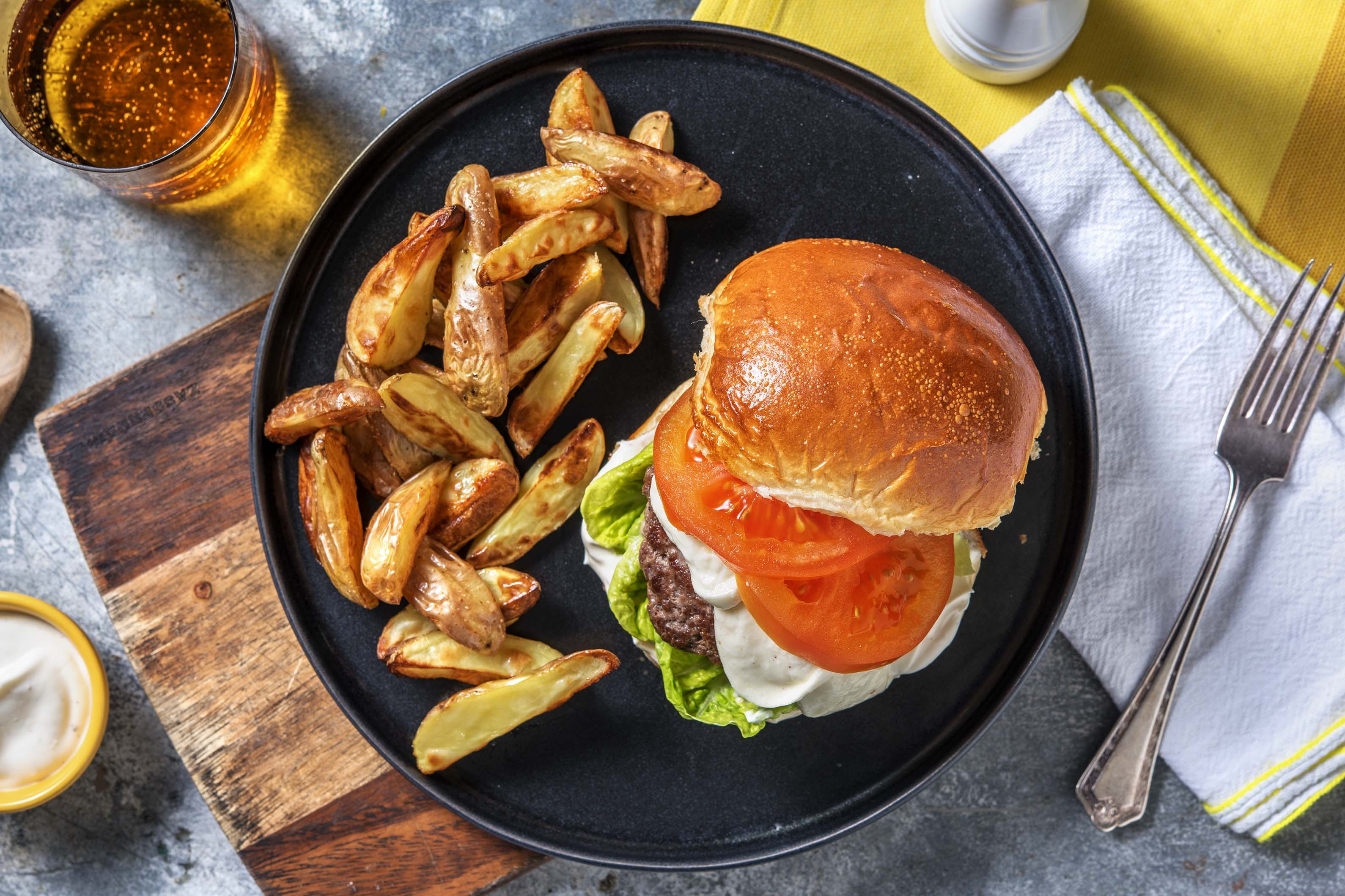 Burger aus Hackfleisch und Champignons