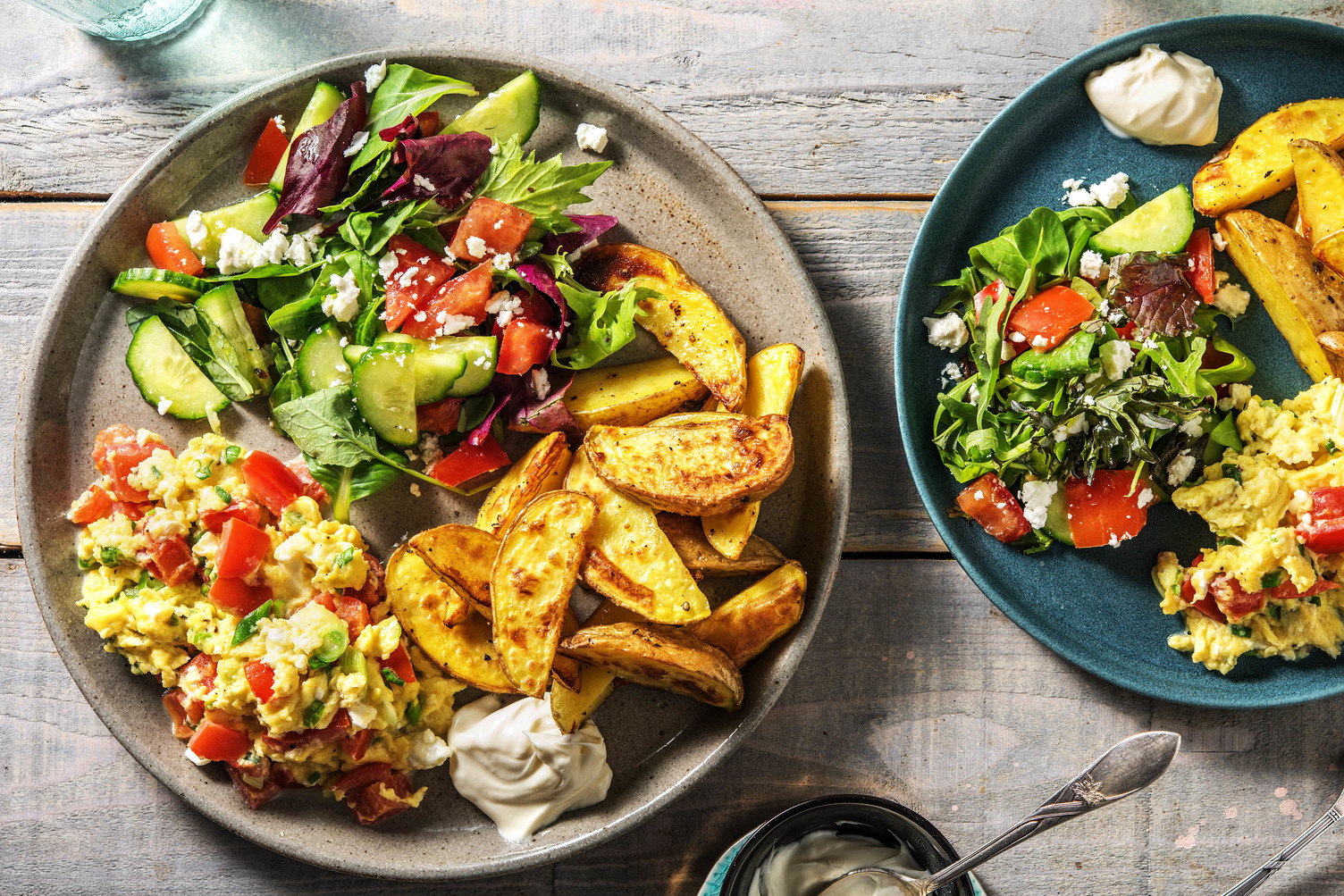 Roerei met rode puntpaprika en feta