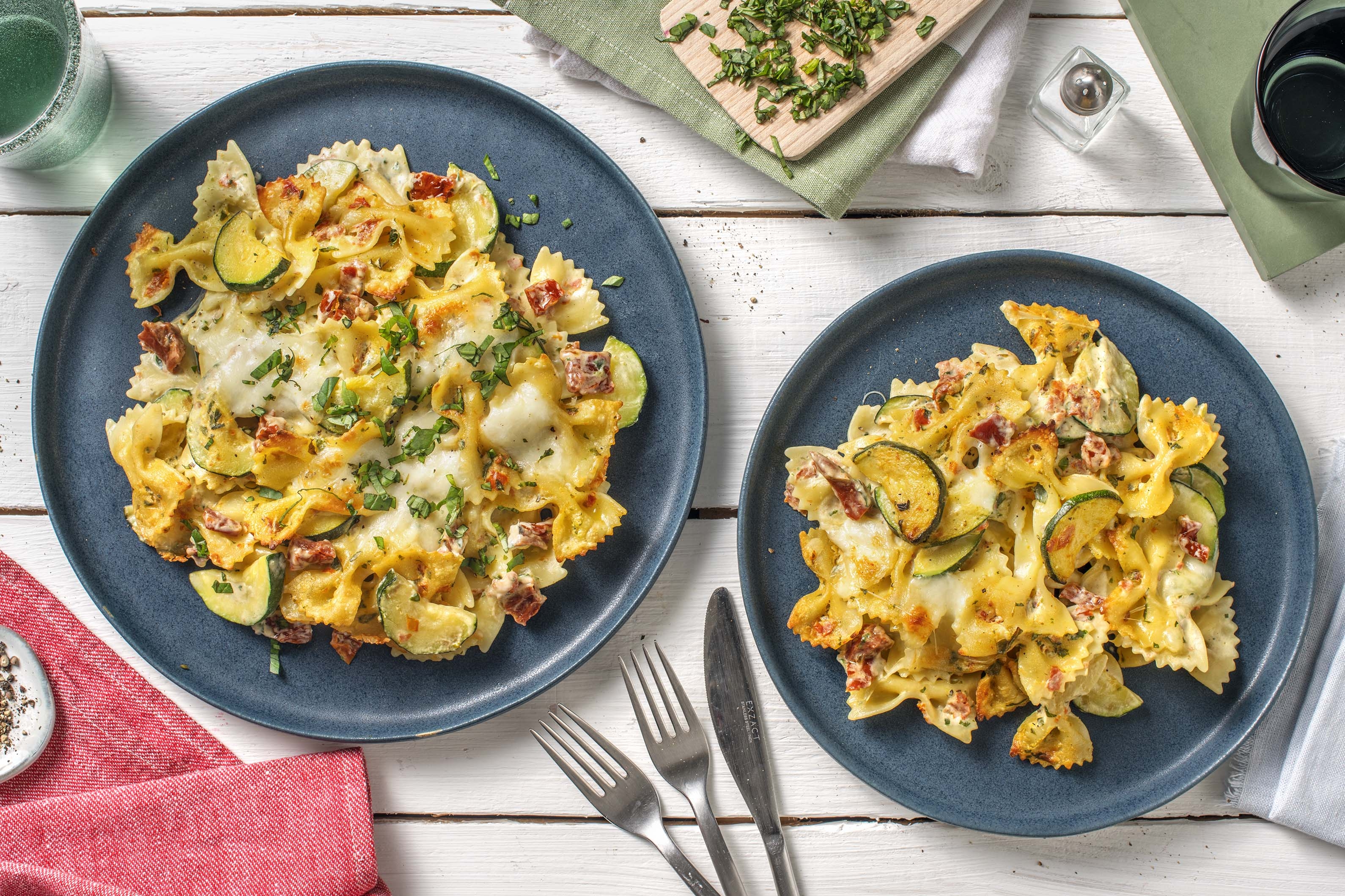 Überbackene Farfalle mit Zucchini