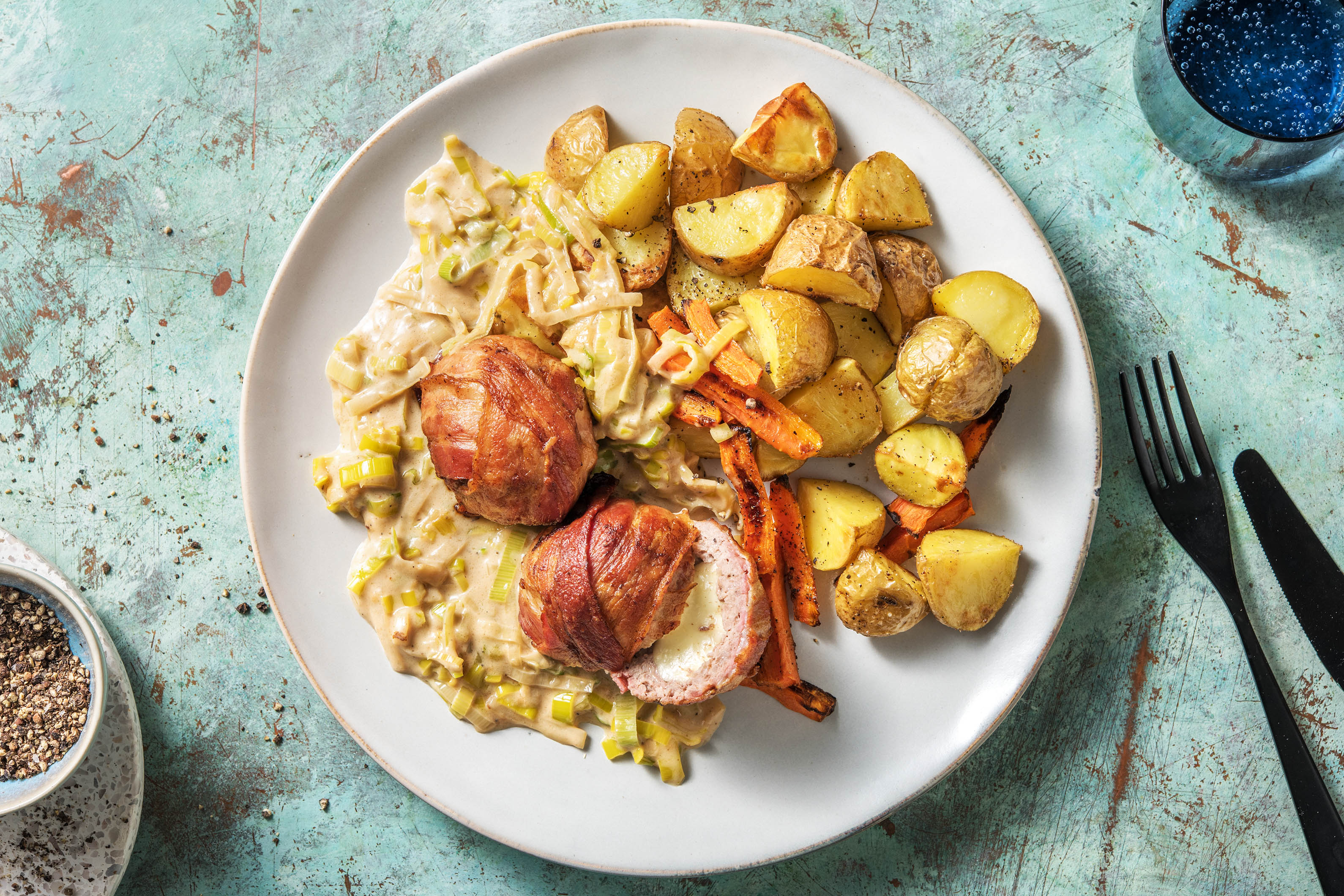 Hacktätschli gefüllt mit Mozzarella