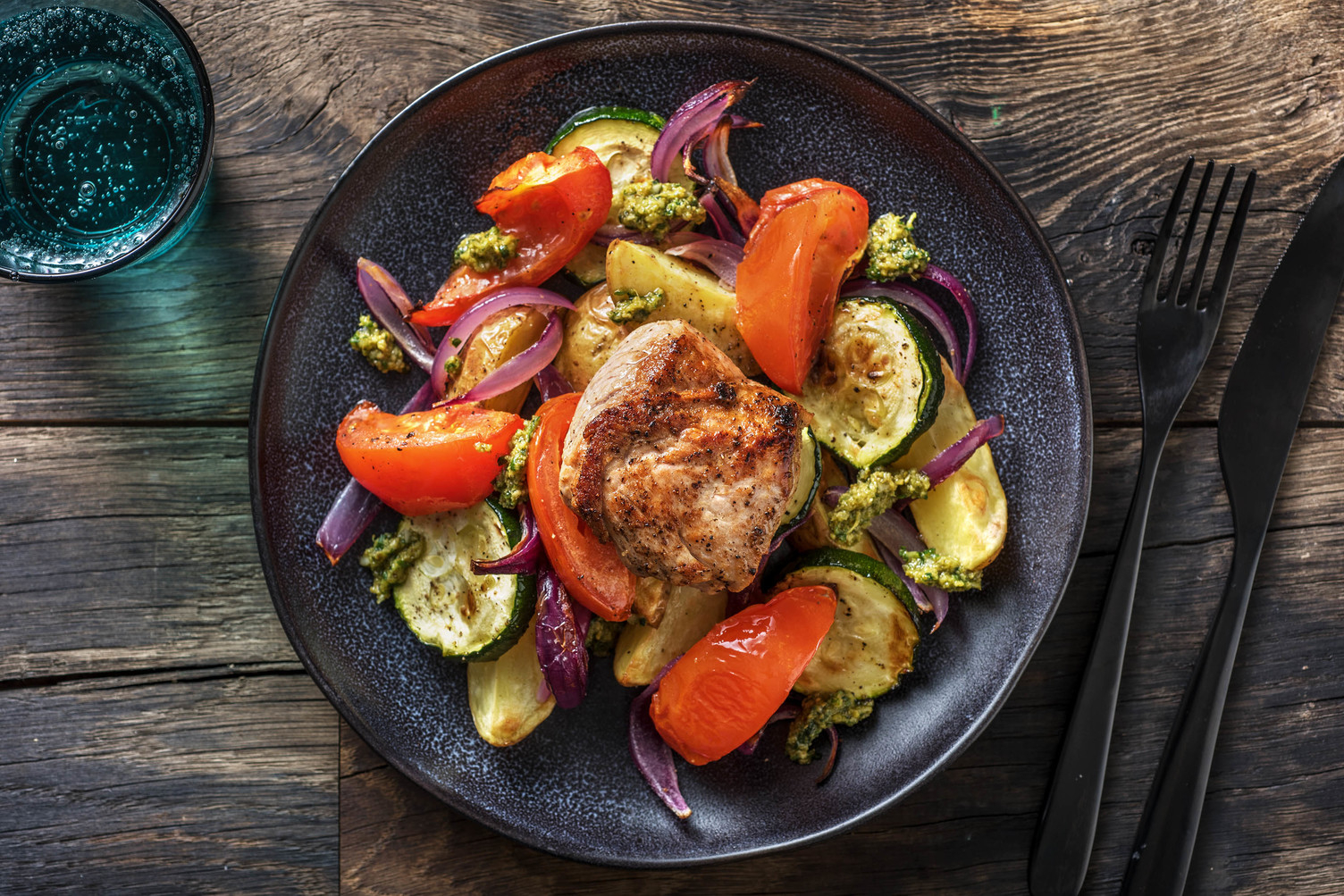 Würziges Schweinefilet mit Mandelpesto