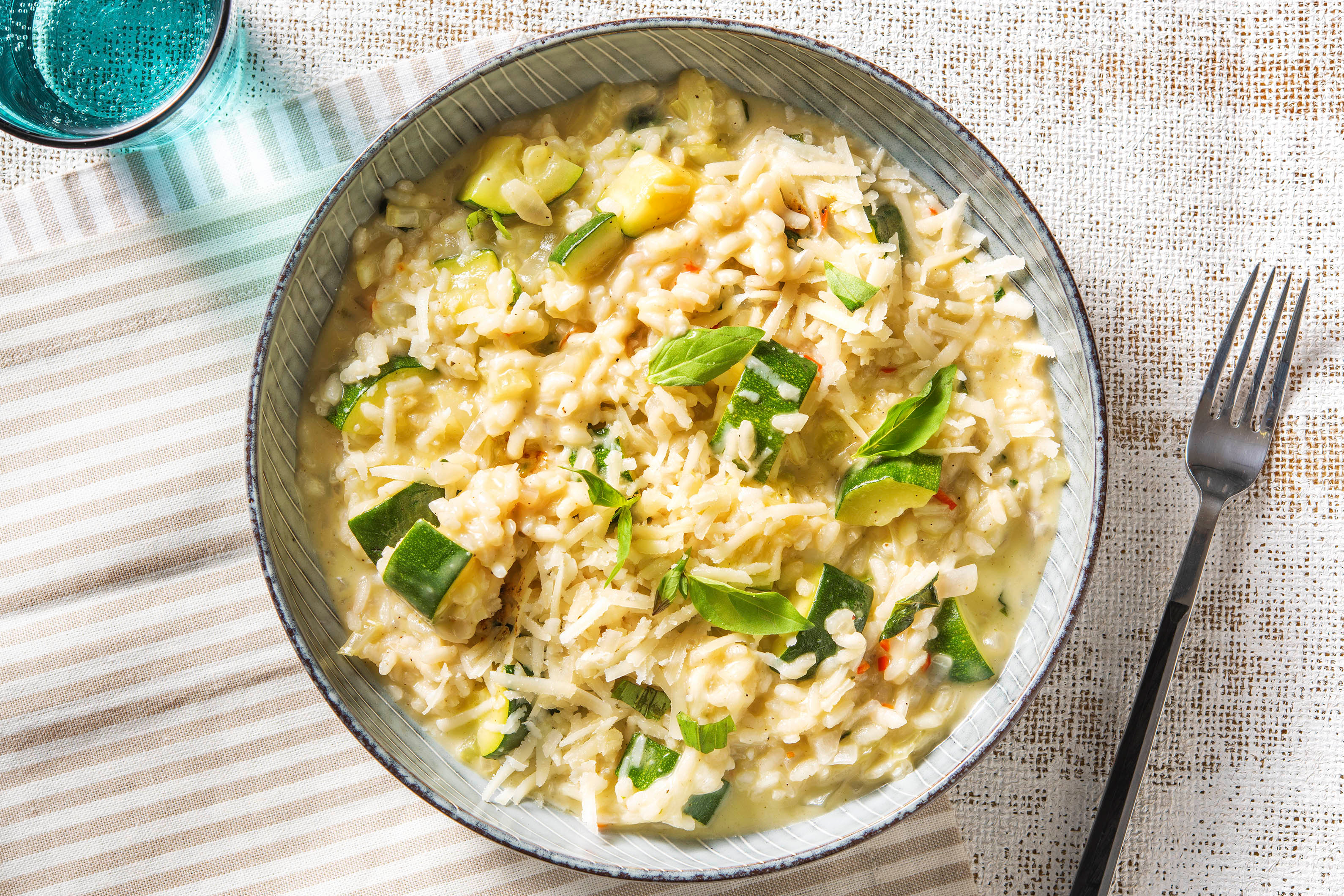 Pittige risotto met bleekselderij en courgette