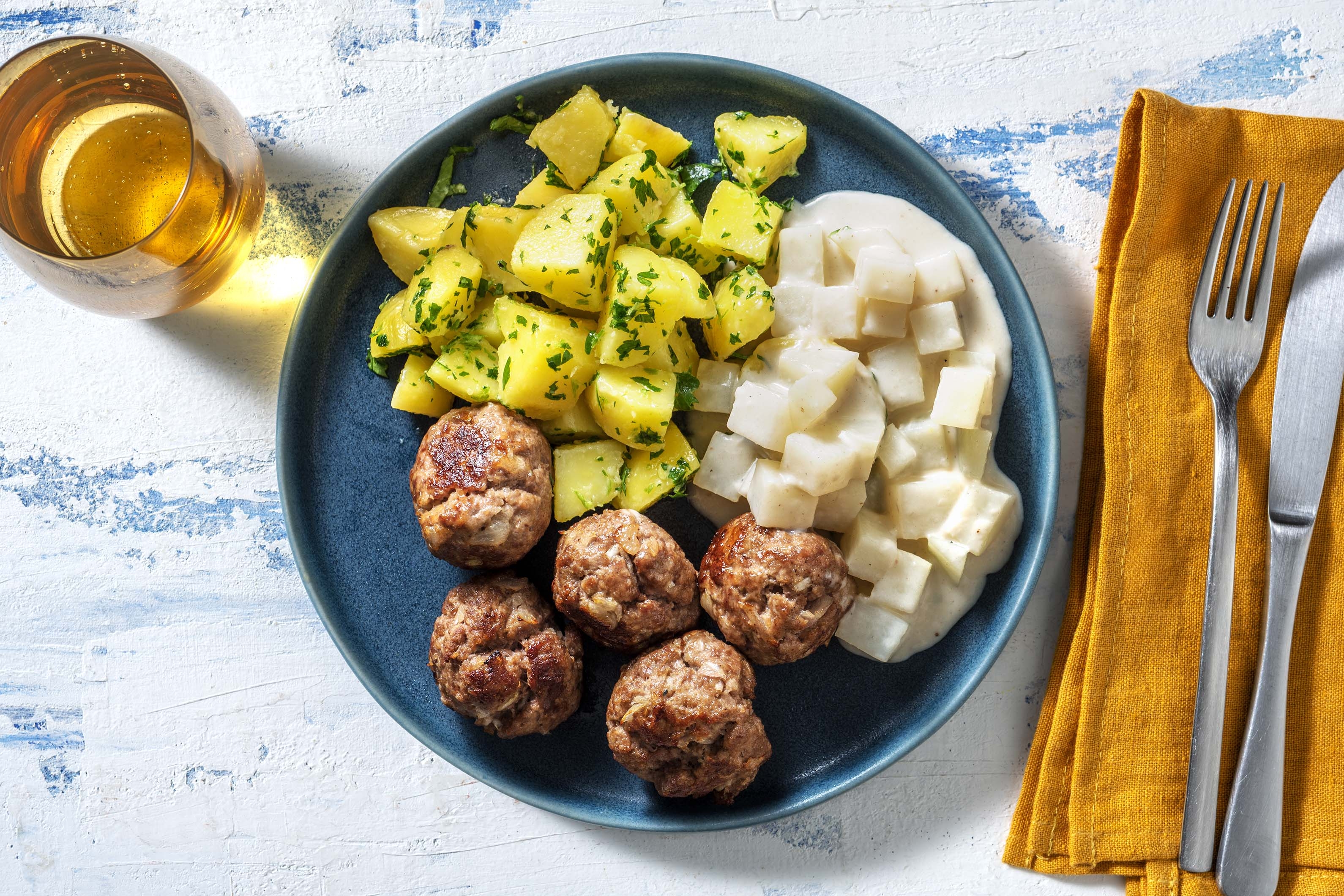 Bouletten mit Rahmkohlrabi