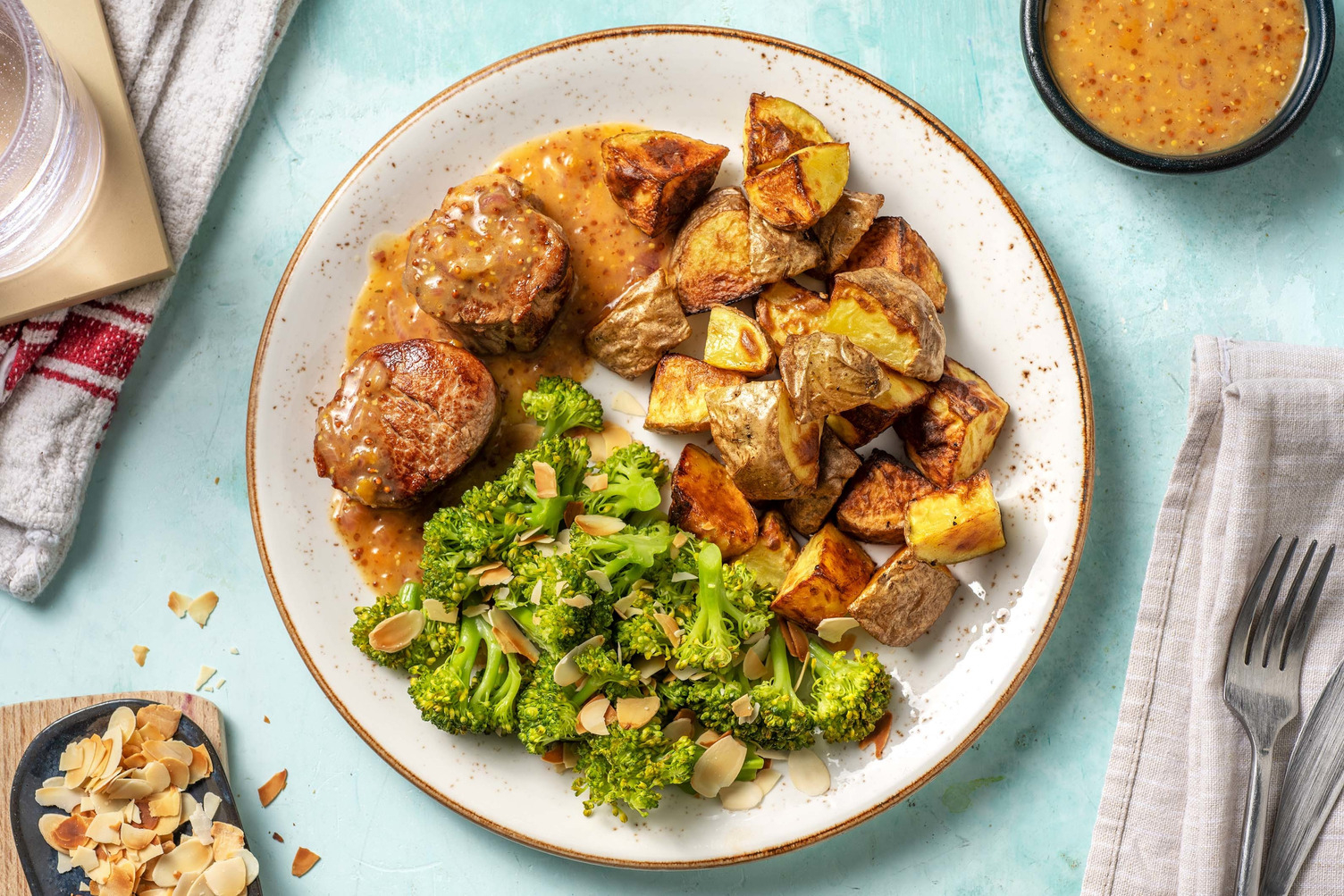 Schweinefilet mit würziger Aprikosensoße