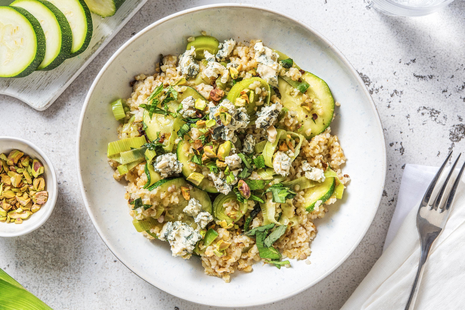 Freekehsalade met pittige blauwe kaas