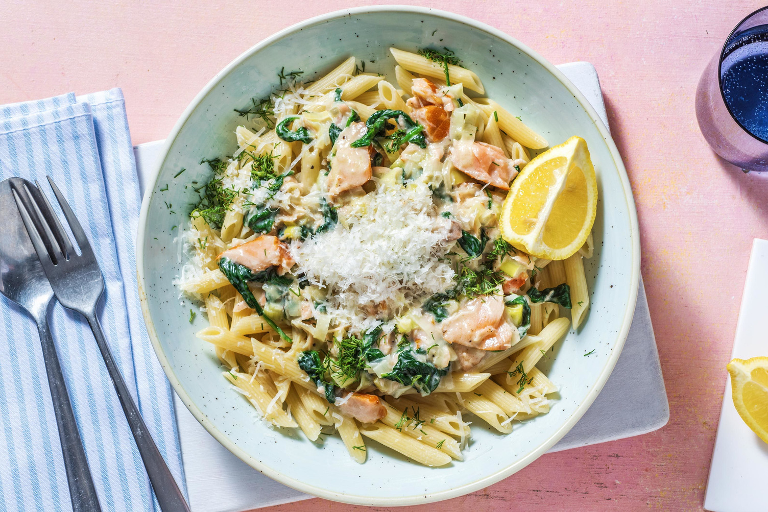 Penne et saumon fumé à chaud