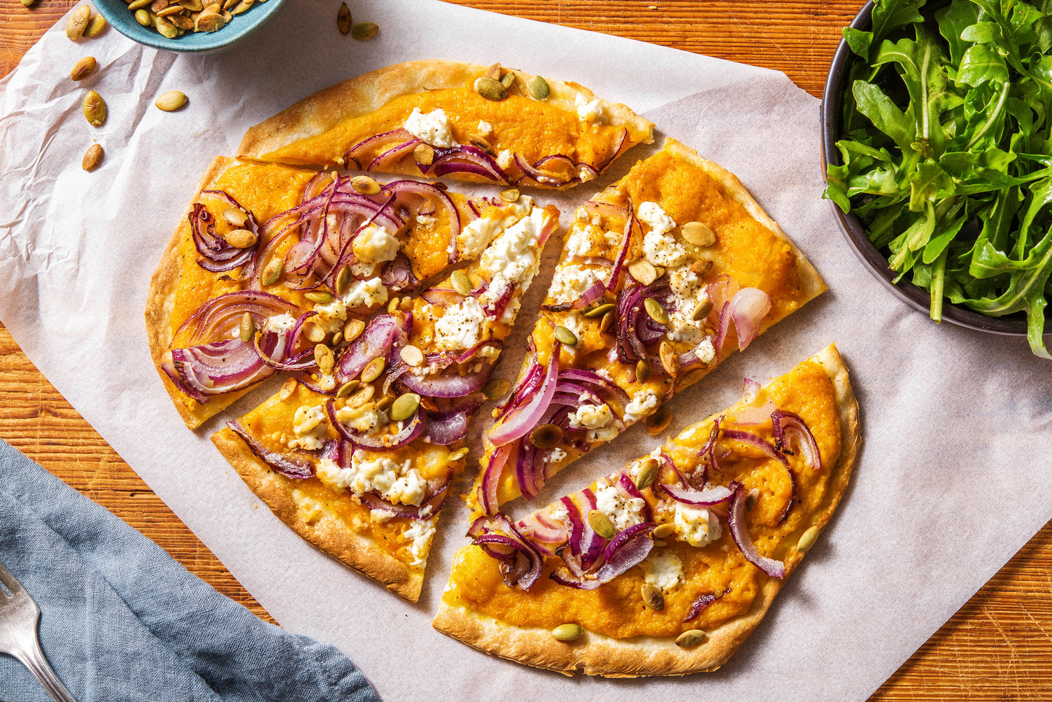 Flammkuchen met pompoenroomsaus