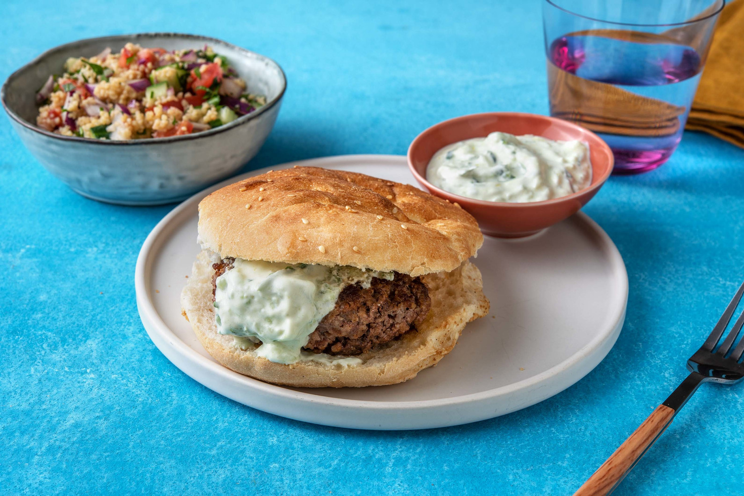 Lamsburger op een Turks broodje