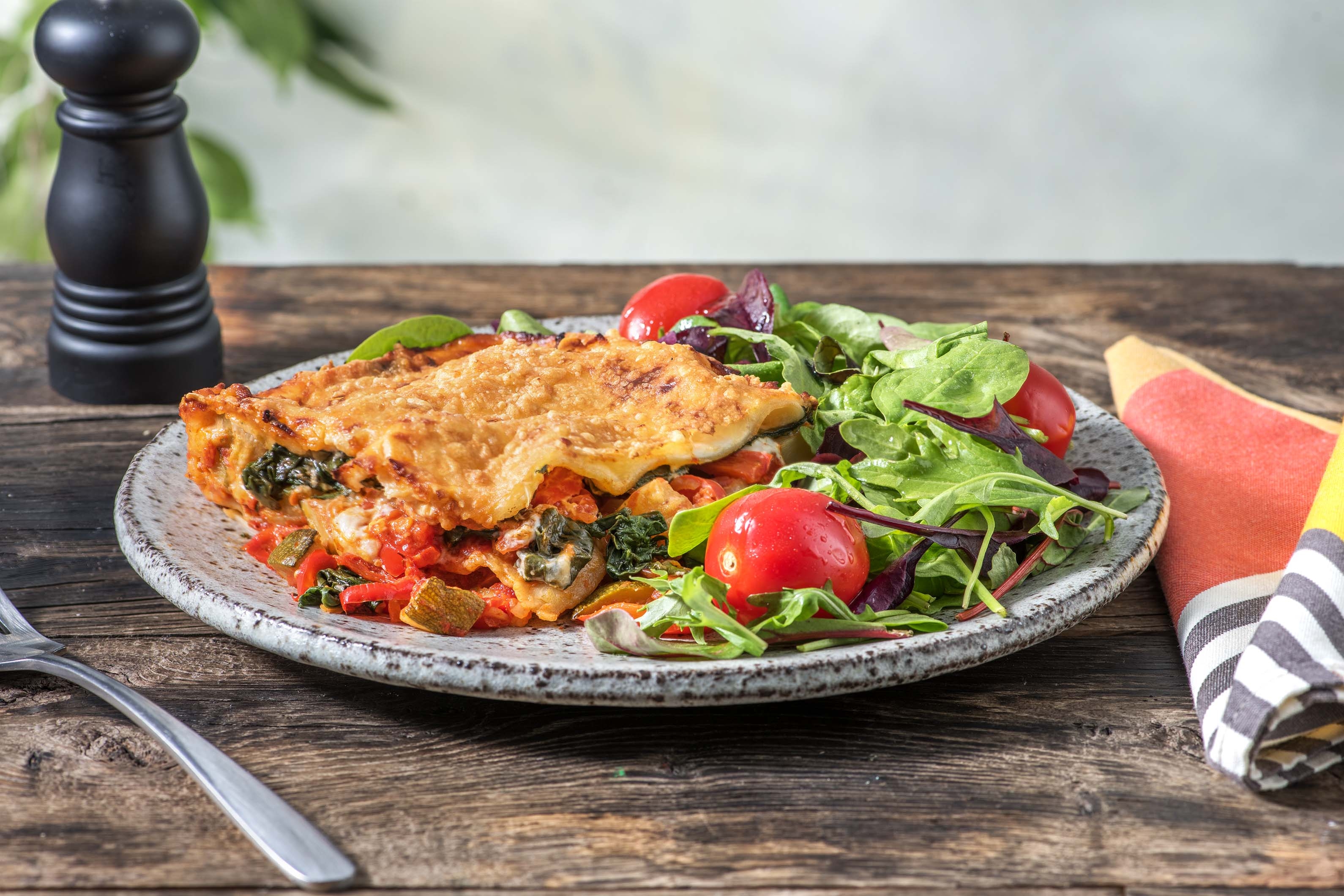 Lasagnes aux légumes et salade verte