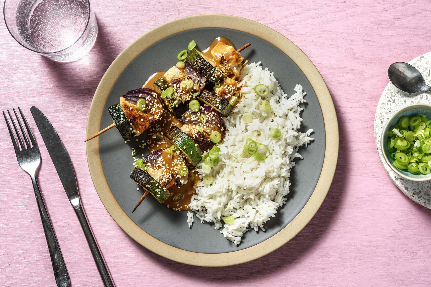 Hähnchen-Gemüse-Spieße