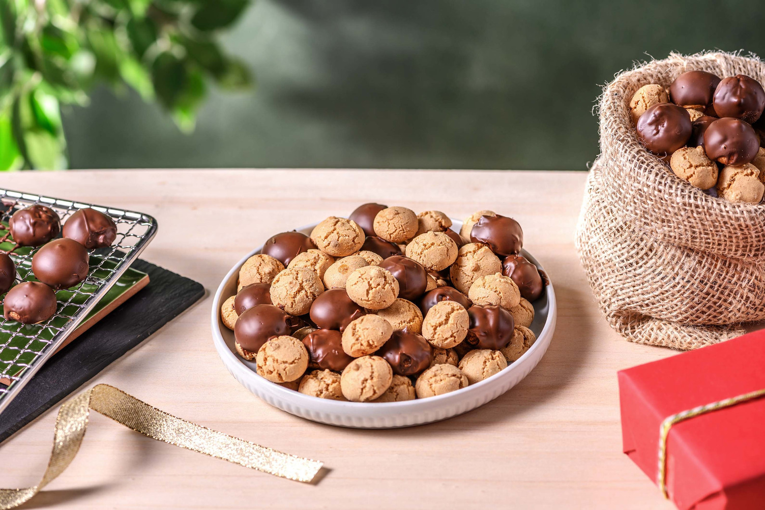 Kruidnoten : biscuits saveur spéculoos enrobés de chocolat