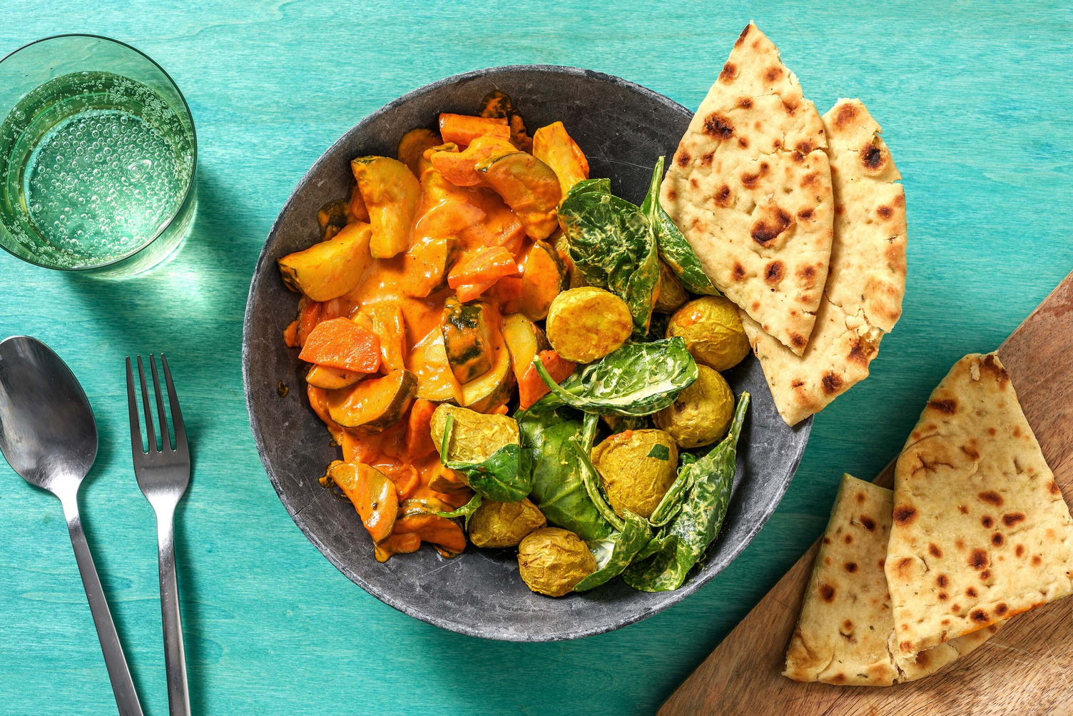 Ofen-Korma-Curry mit Saag-Aloo-Salat