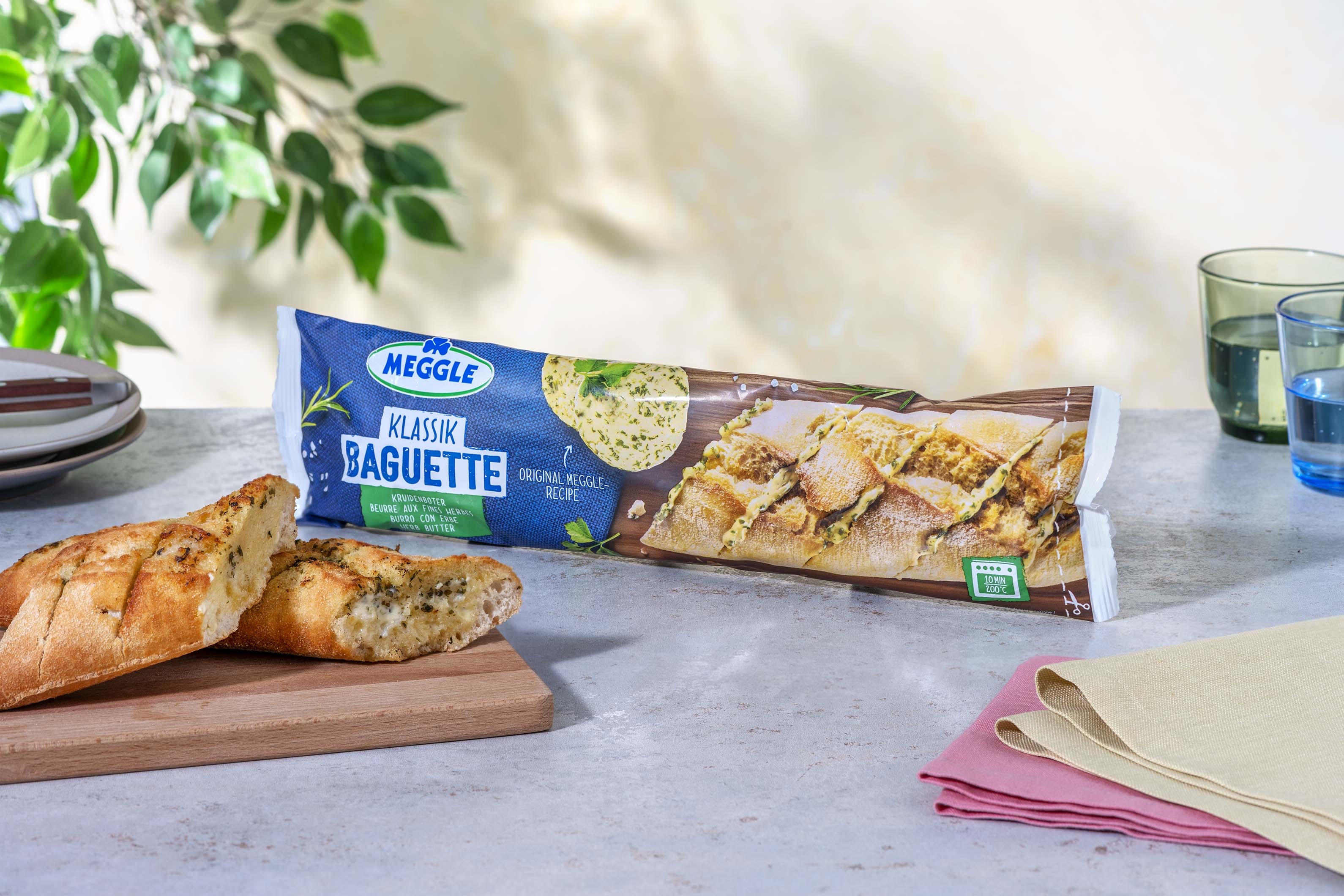 Baguette met kruidenboter als extra