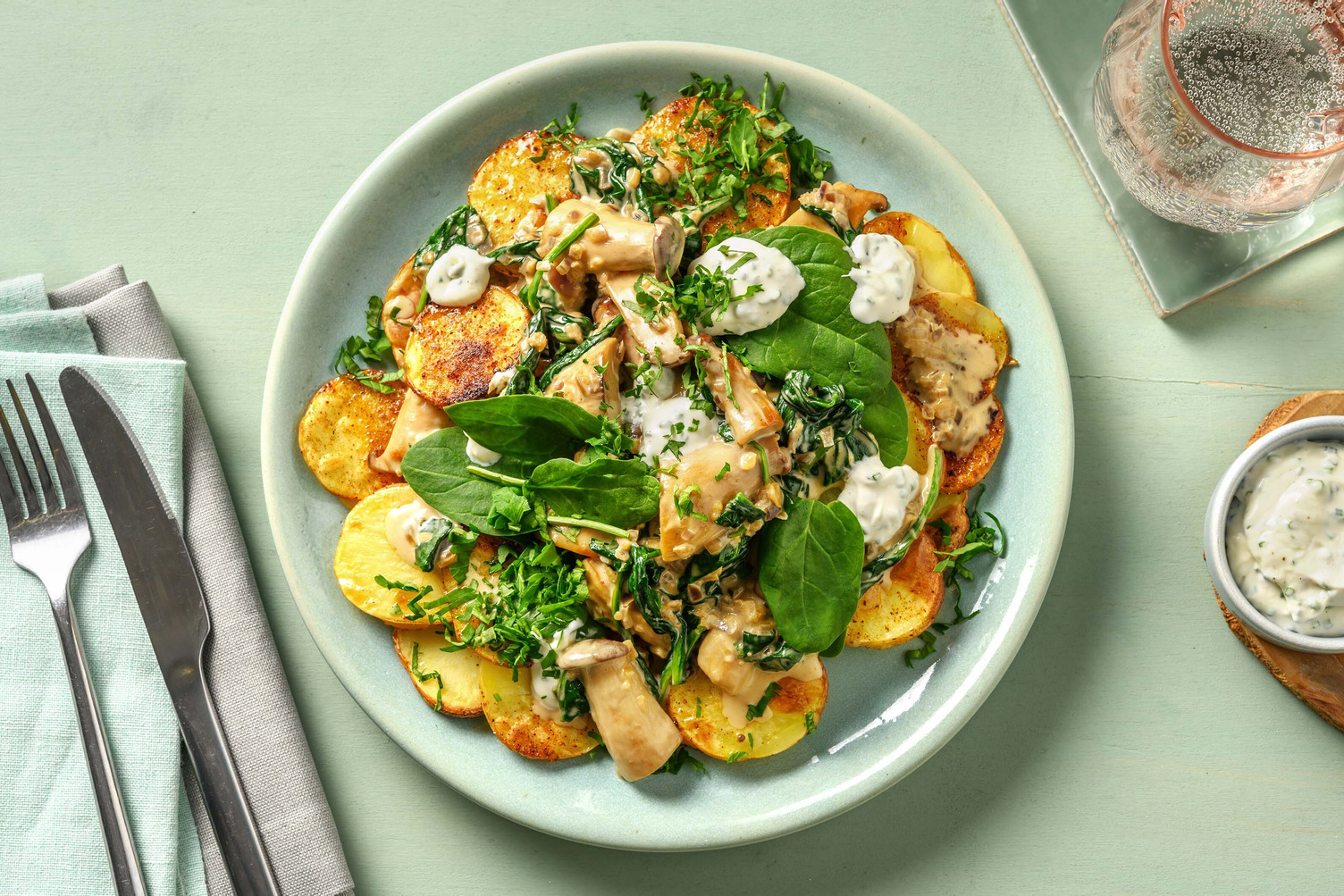 Röstkartoffeln mit Kräuterseitlingsrahm & Schnittlauchdip