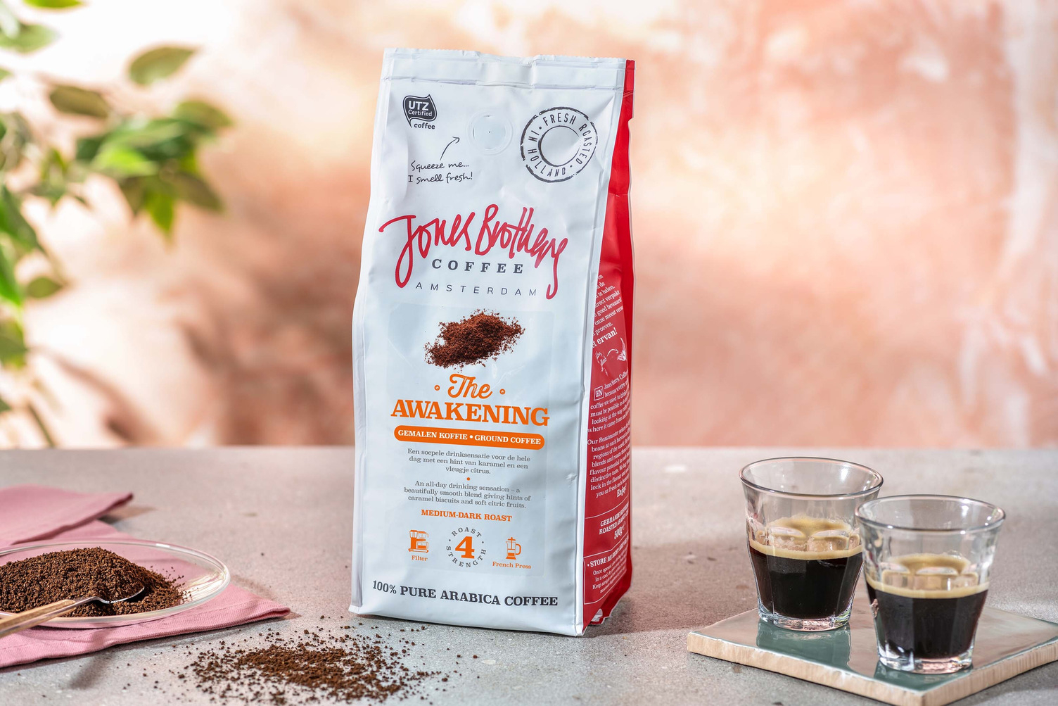 Jones Brothers - Gemalen koffie the awakening