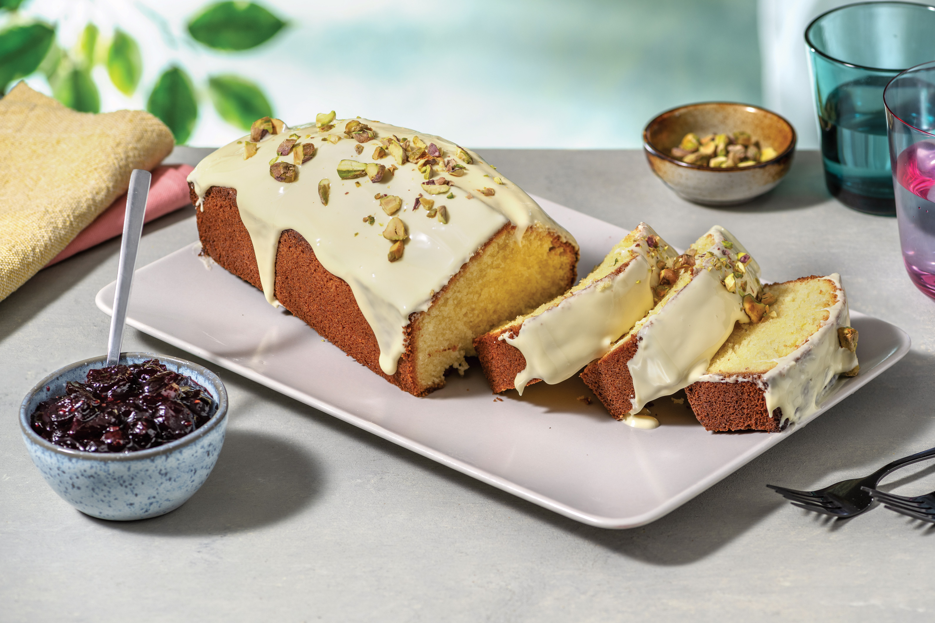 Pistachio Cake & Berry Compote