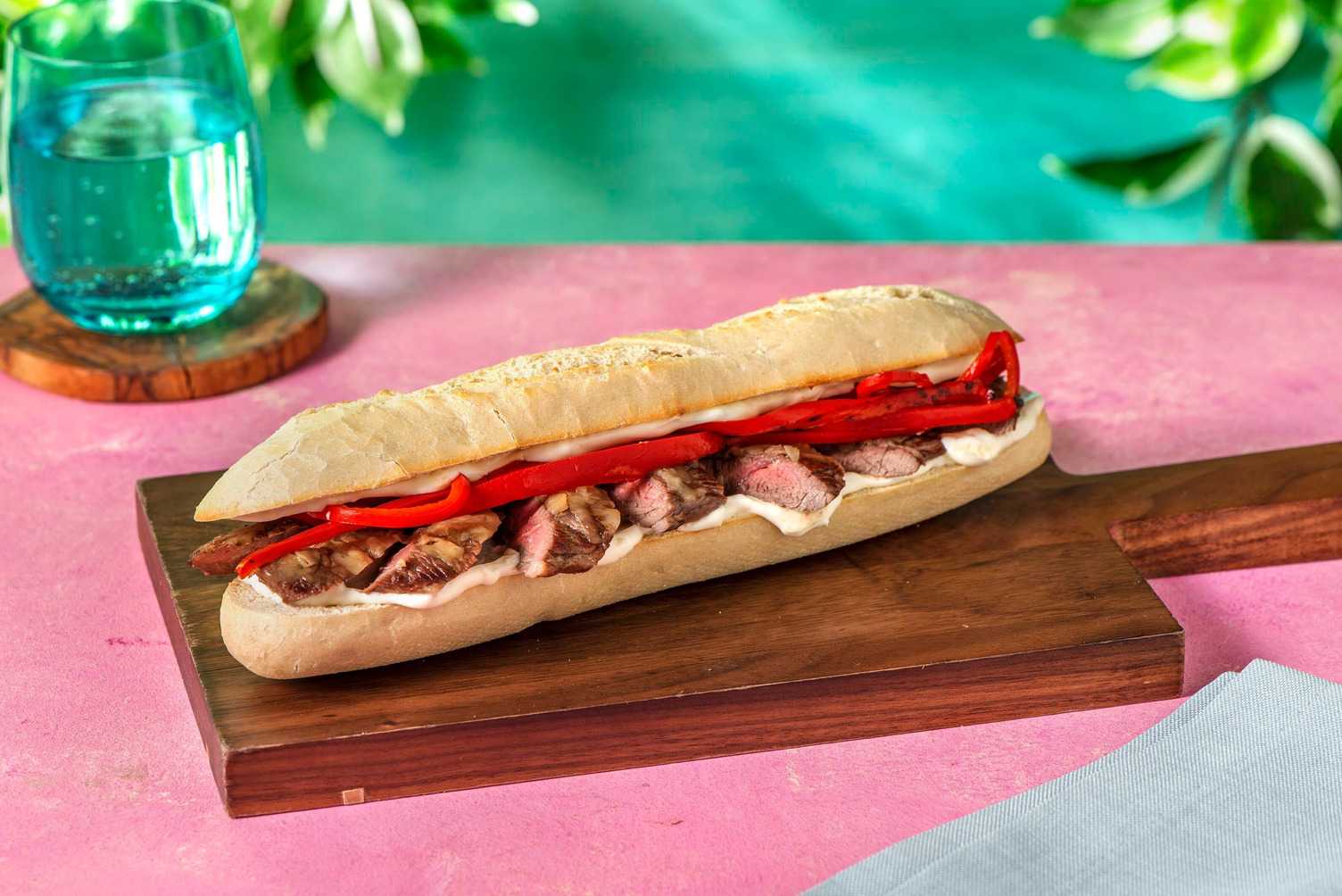 Steak sandwich met kogelbiefstuk en cheddar