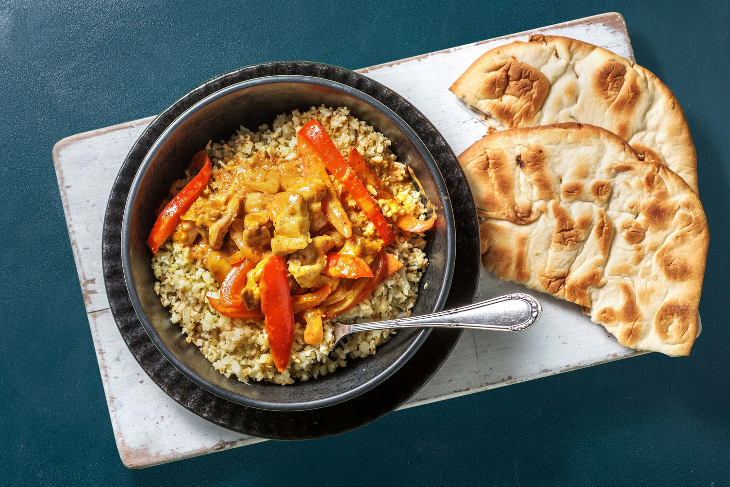 Curry de poulet et riz de chou-fleur