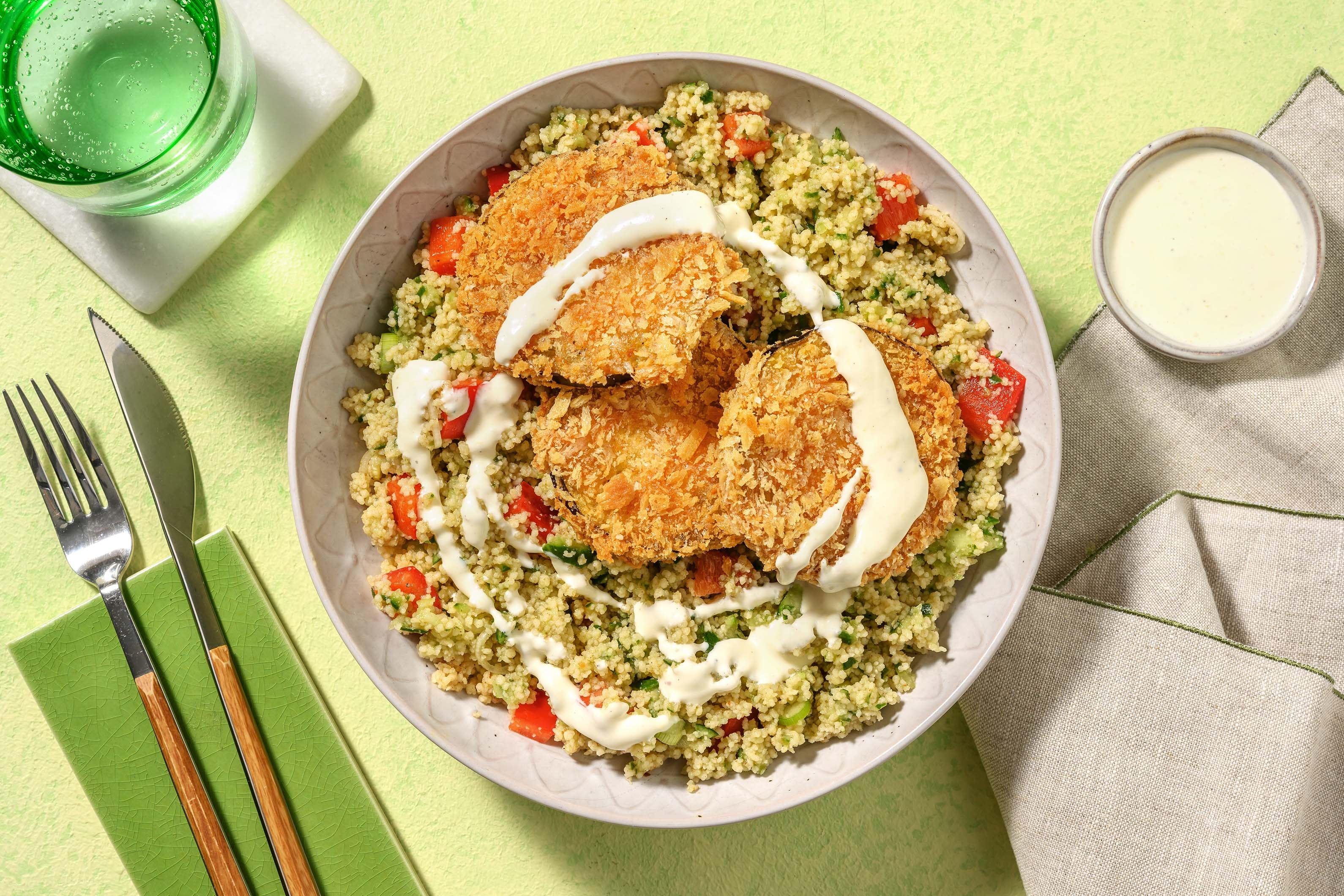 Knusper-Aubergine mit Couscous-Salat