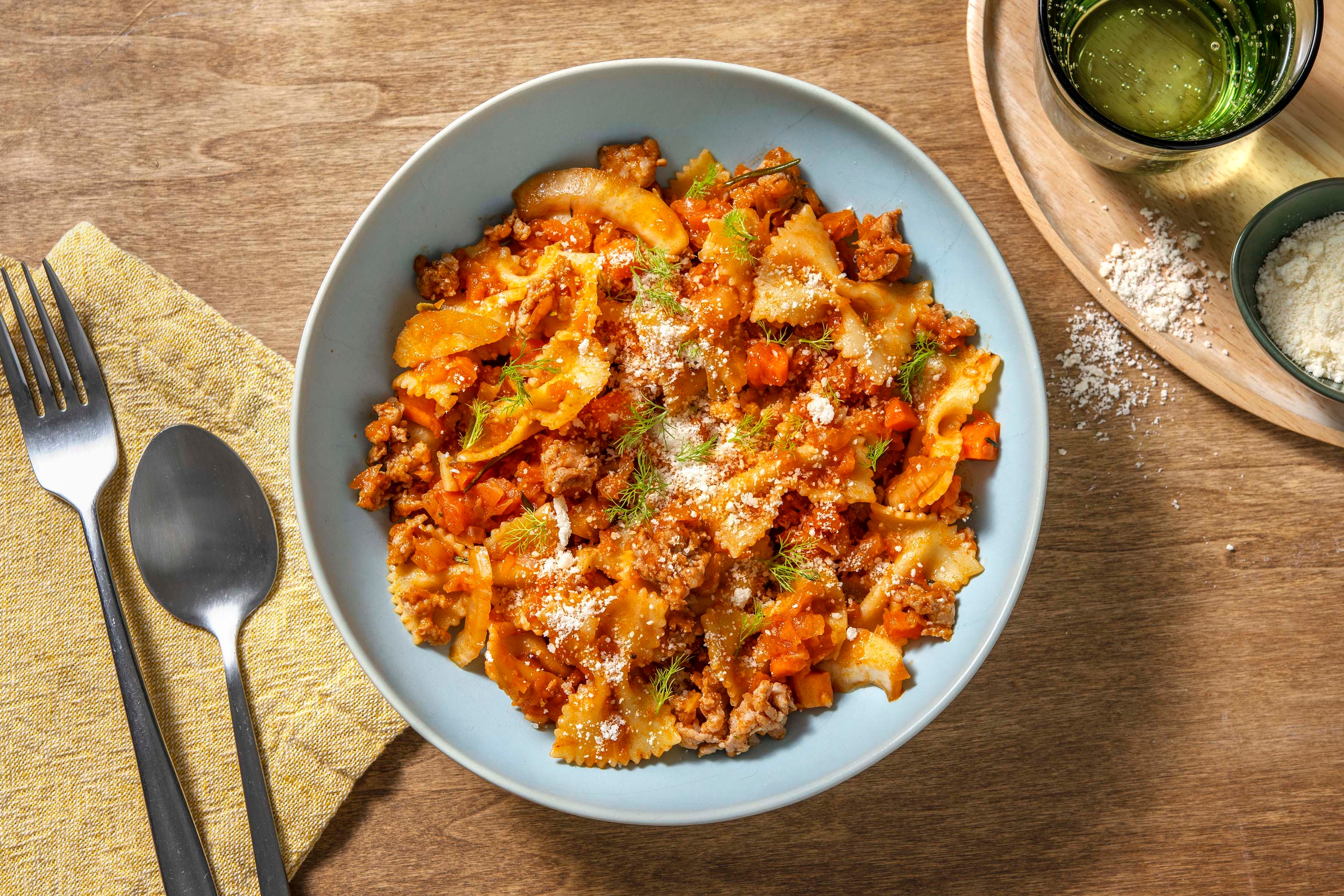 Feurige Salsiccia Pasta