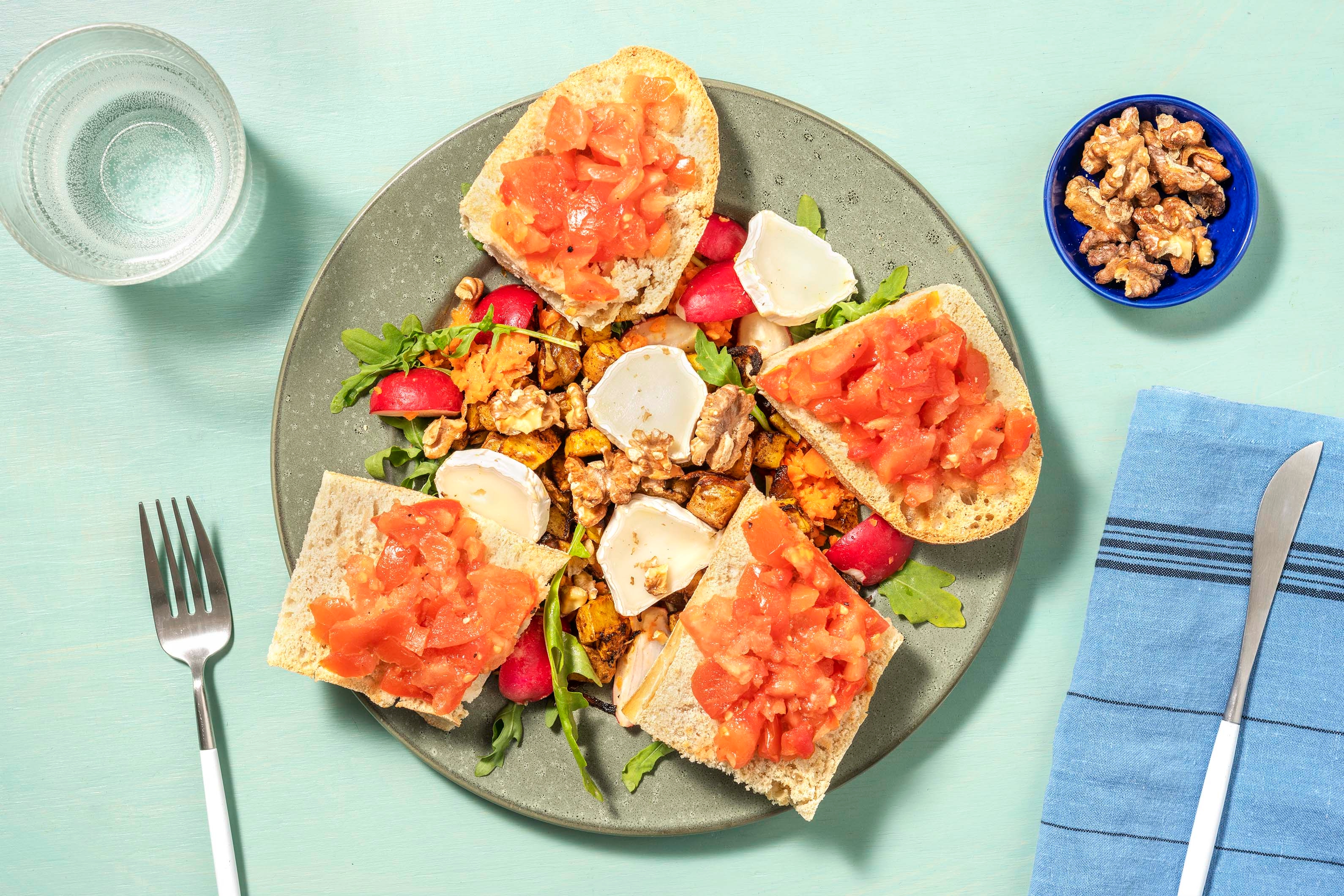 Pan con Tomate! mit Ziegenfrischkäsetaler