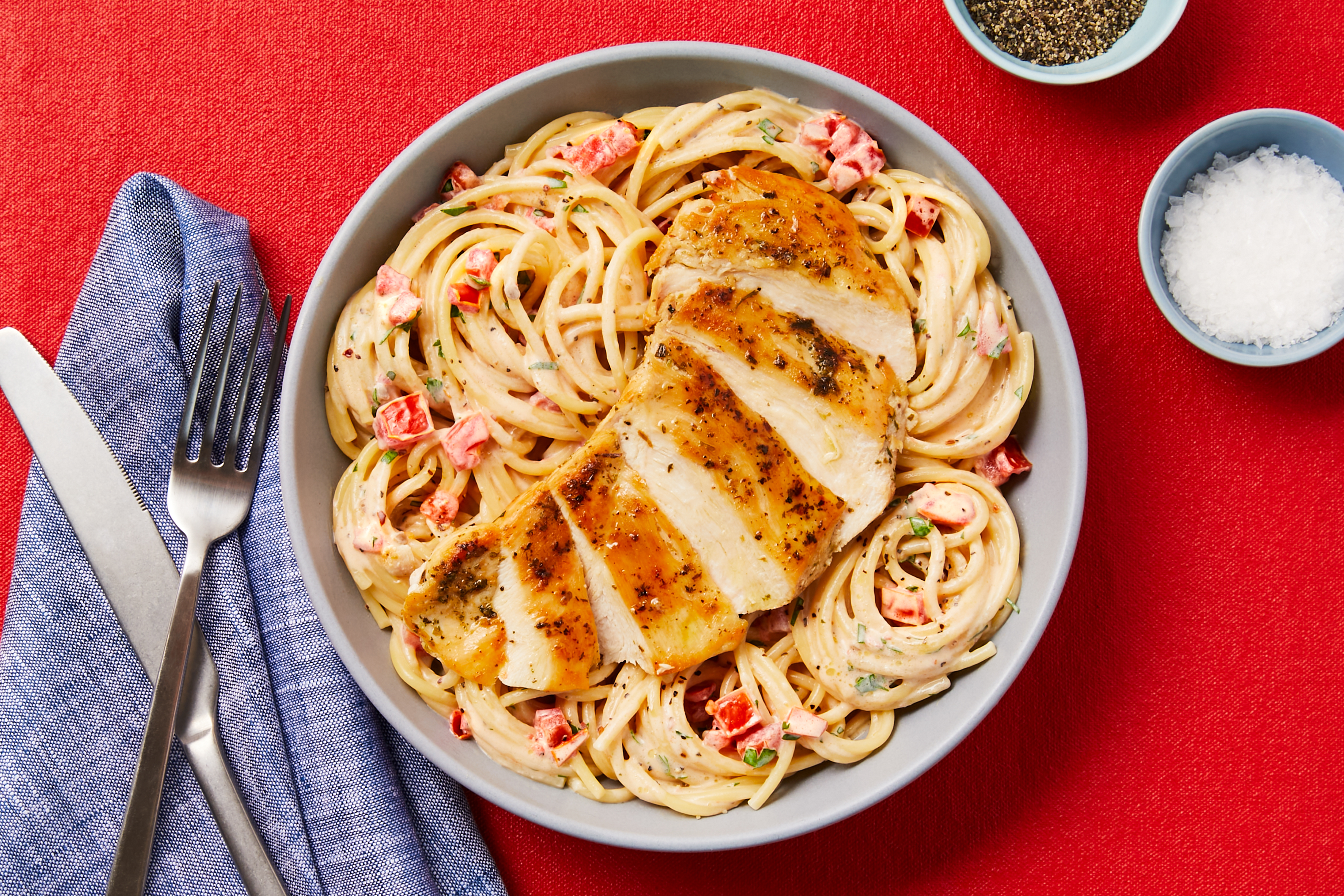 Creamy Aglio E Olio Steak Pasta