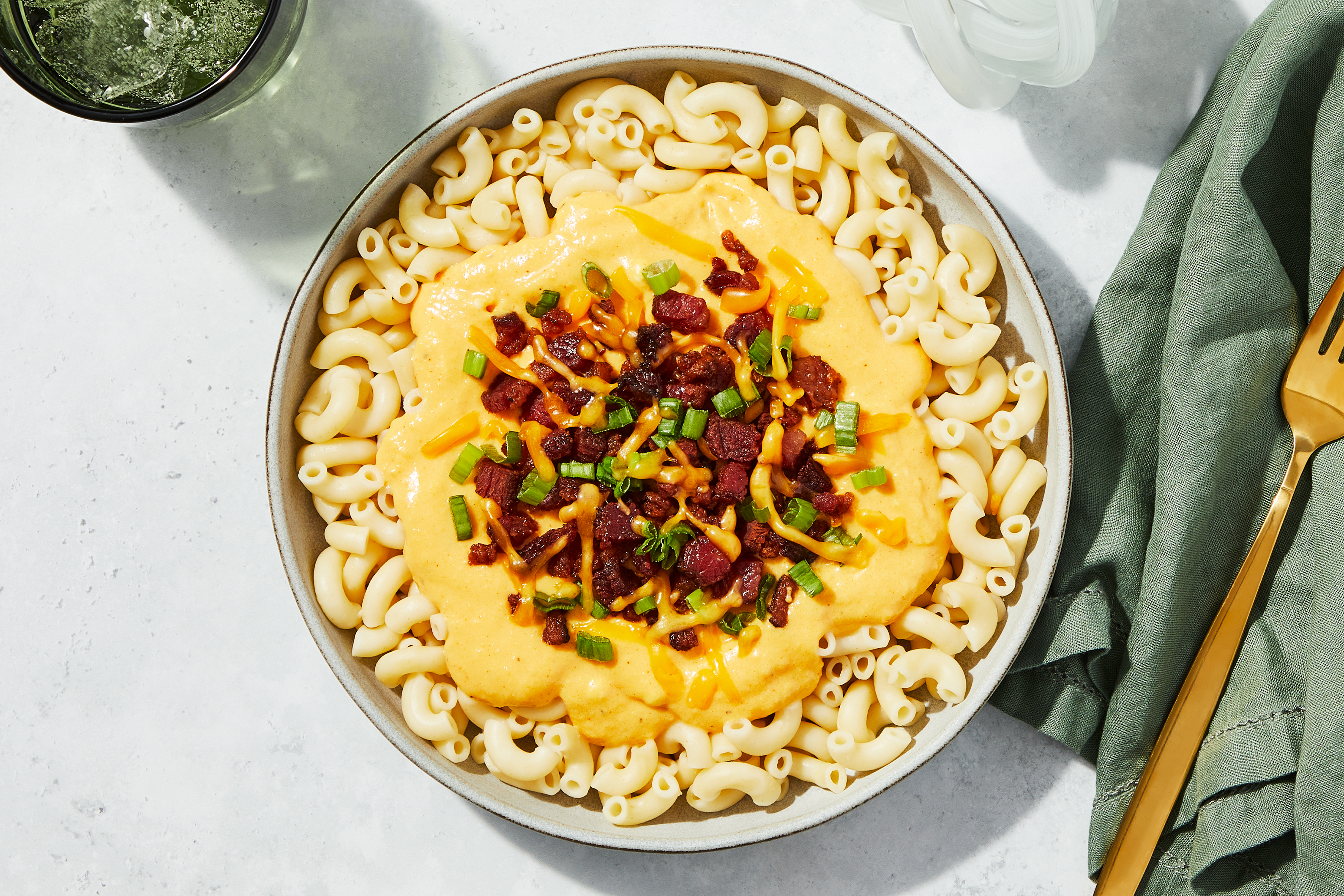 Bacon Cheddar Mac ‘n' Cheese 